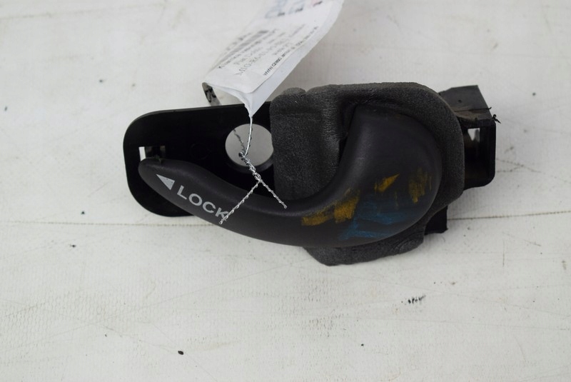 KLAMKA WEWNĘTRZNA PRAWA TYŁ FIAT DOBLO 1 I 04R Producent części Fiat OE