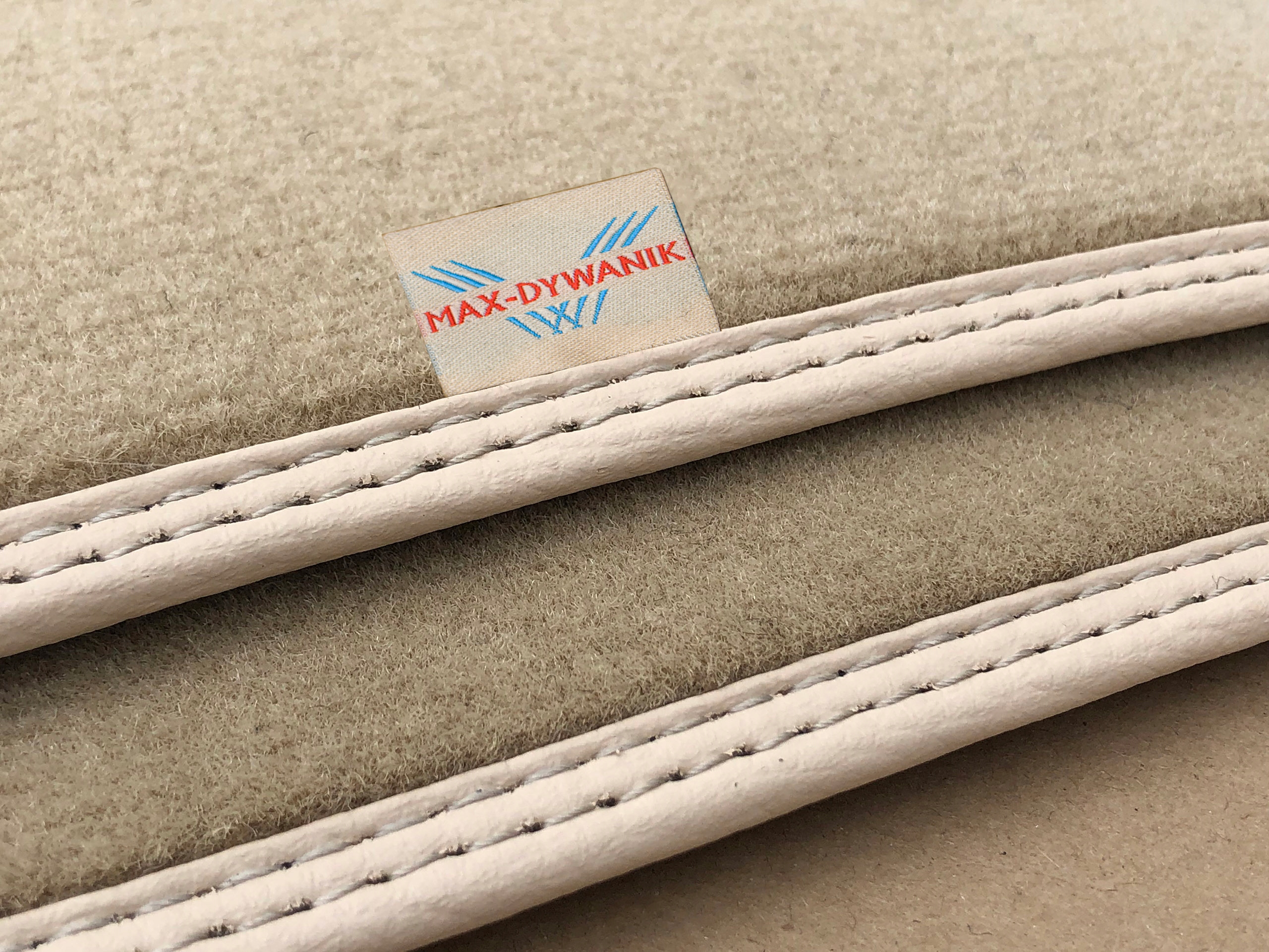 BMW 5 E60 E61 2003 2010 Wycieraczki BEZOWE Multi Element Set Sets