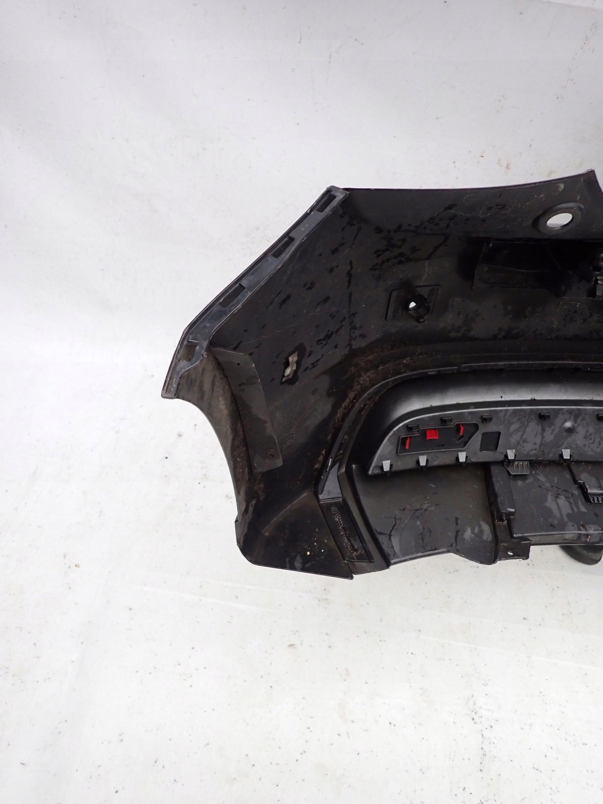 AUDI A1 e 8X0 S-LINE 08- Paraurti posteriore posteriore 4PDC