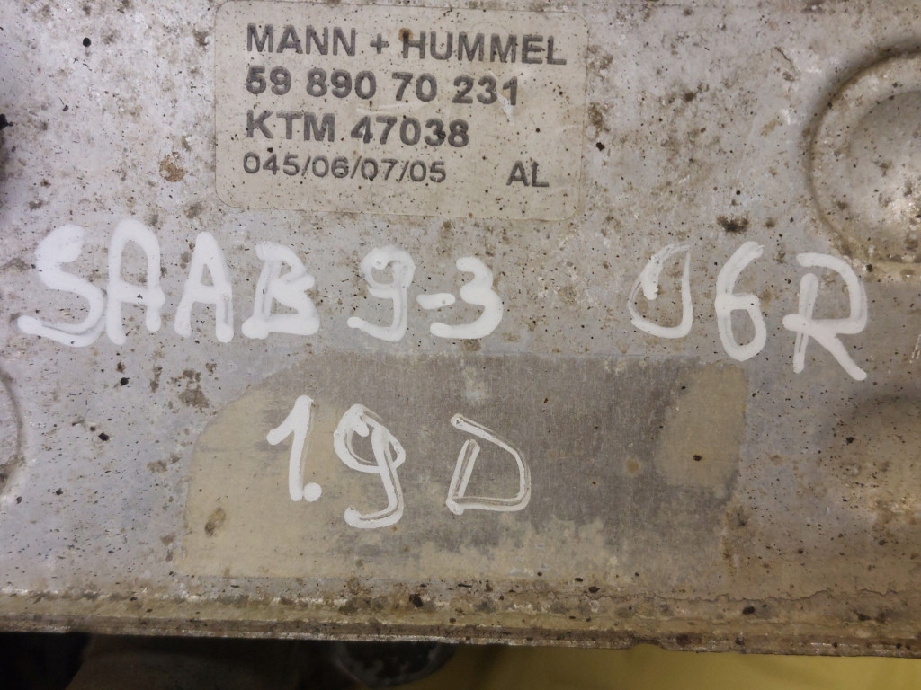 SAAB 9-3 II 1.9 TID Gehäuse filter oil 5989070231