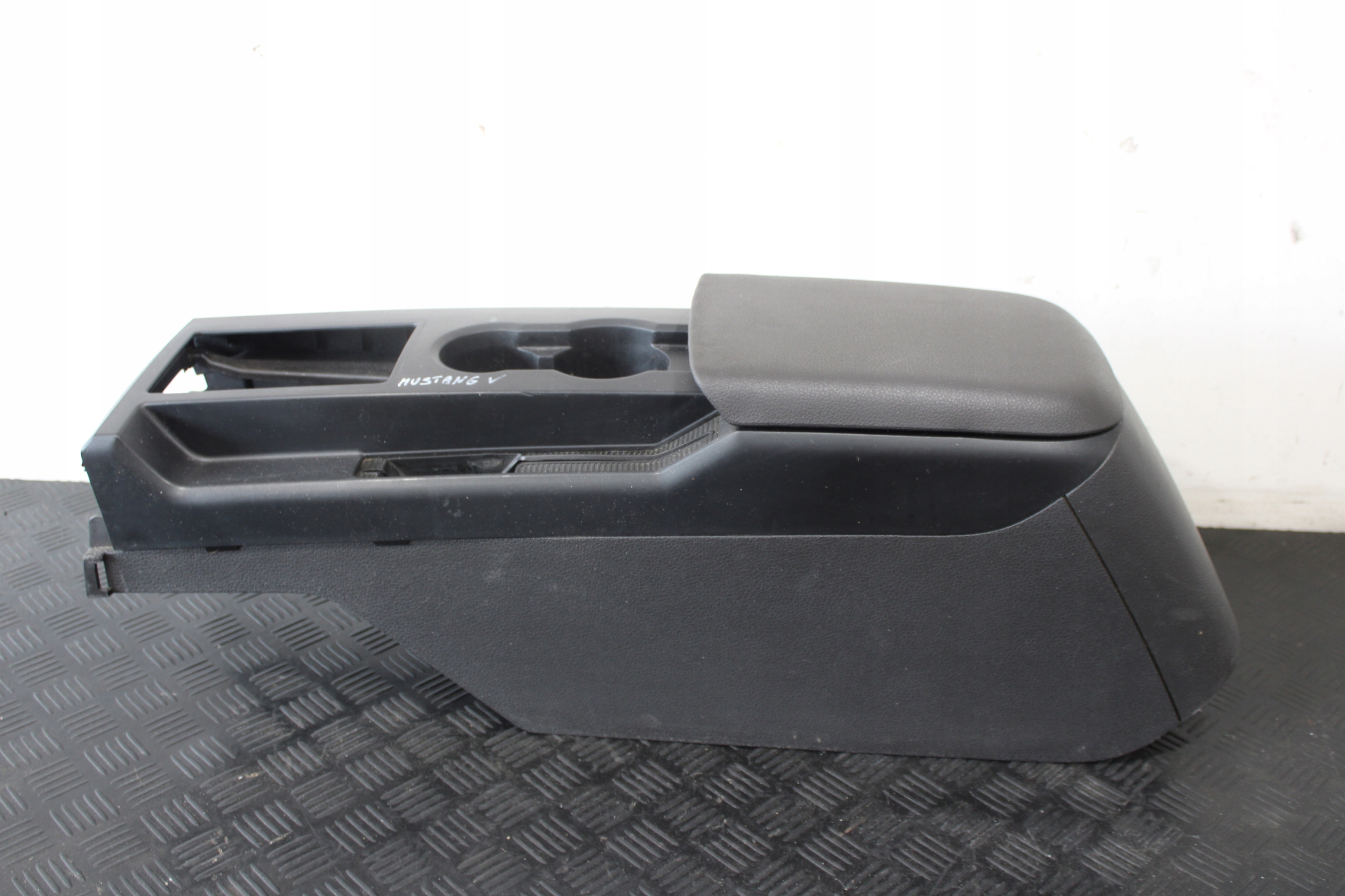 TUNEL media bracciolo FORD MUSTANG V 5
