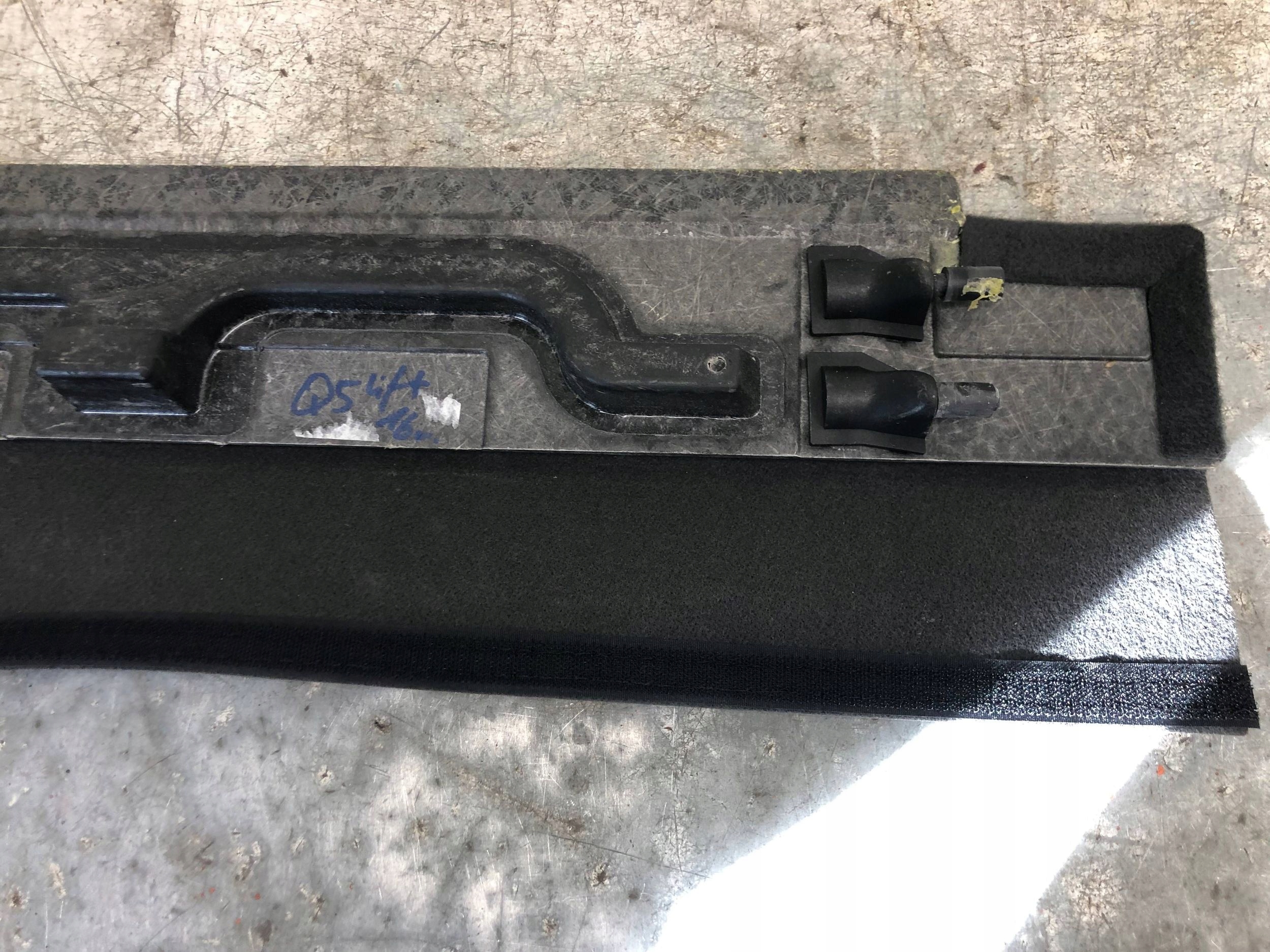 KOBERCE PODLAHA PRAHU kufru AUDI Q5 LIFT