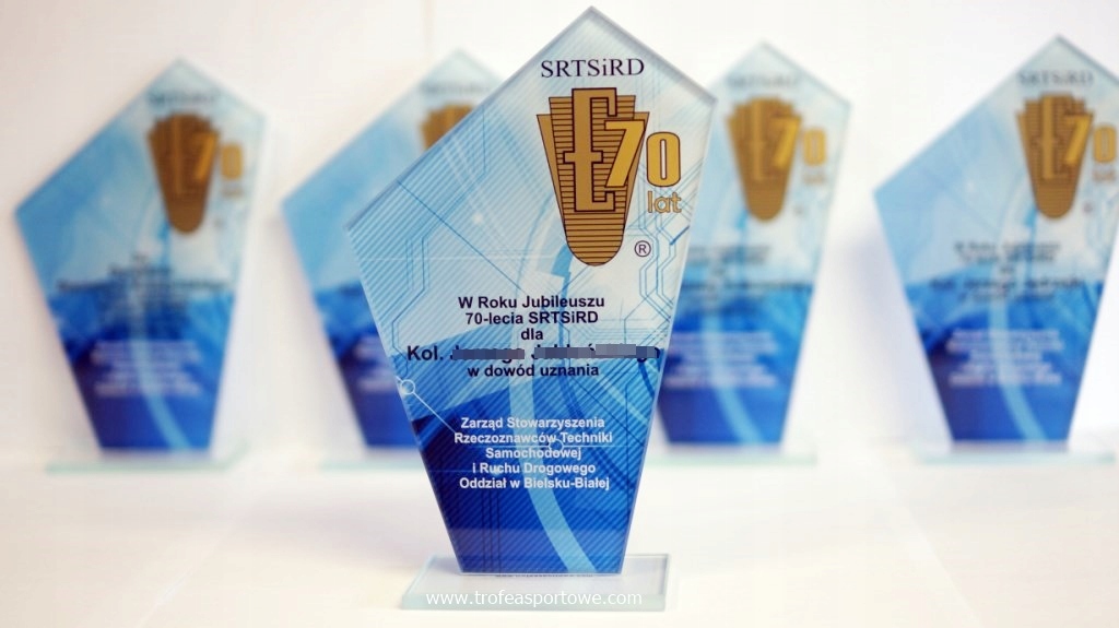 tania Statuetka szklana Z NADRUKIEM NA SZKLE 20cm