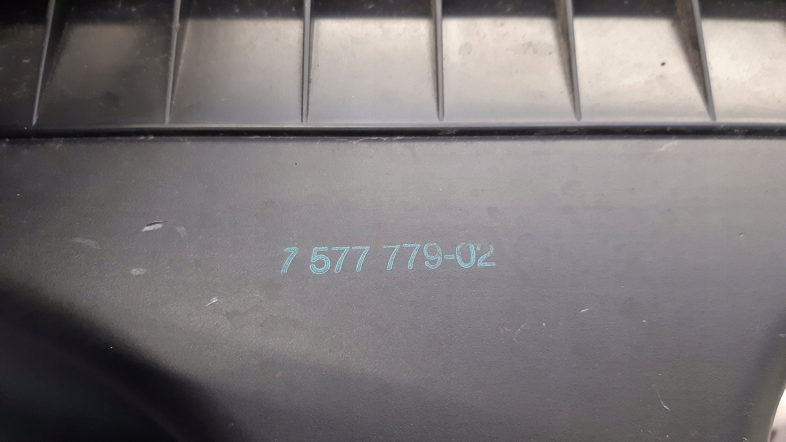 luftfiltergehäuse 7577779 BMW E61 LIFT