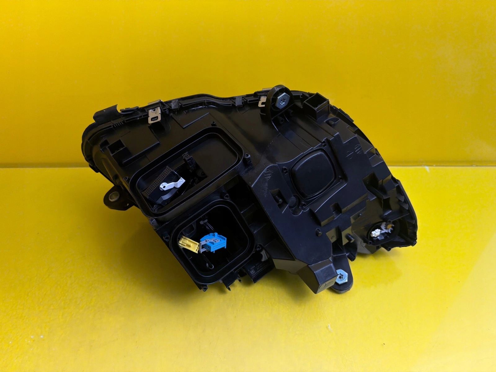 light left Mercedes C-class W205 Full Led A2059068701