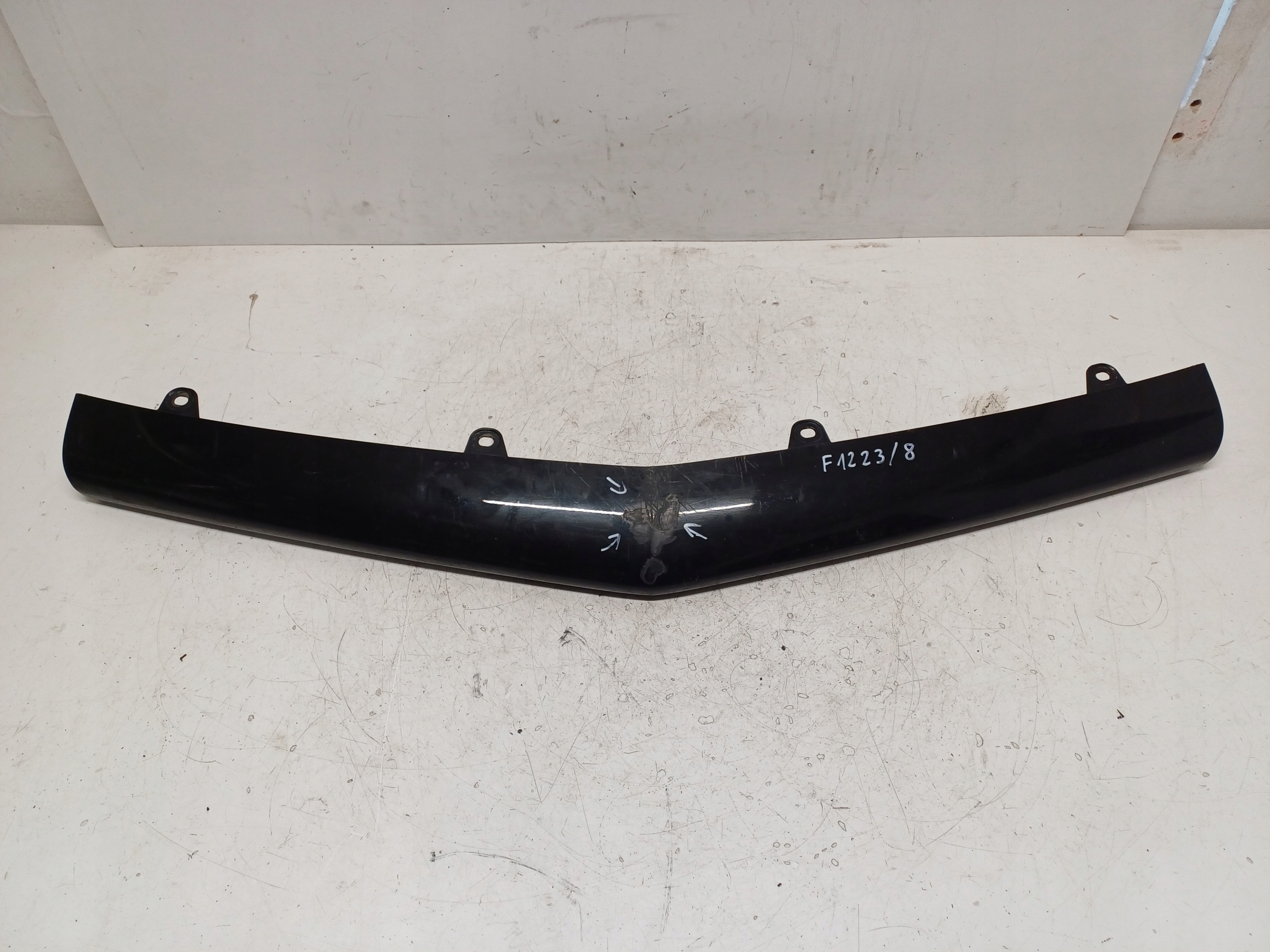 MERCEDES CLS W218 AMG LISTWA DOLNA ZDERZAKA PRZÓD A2188850222