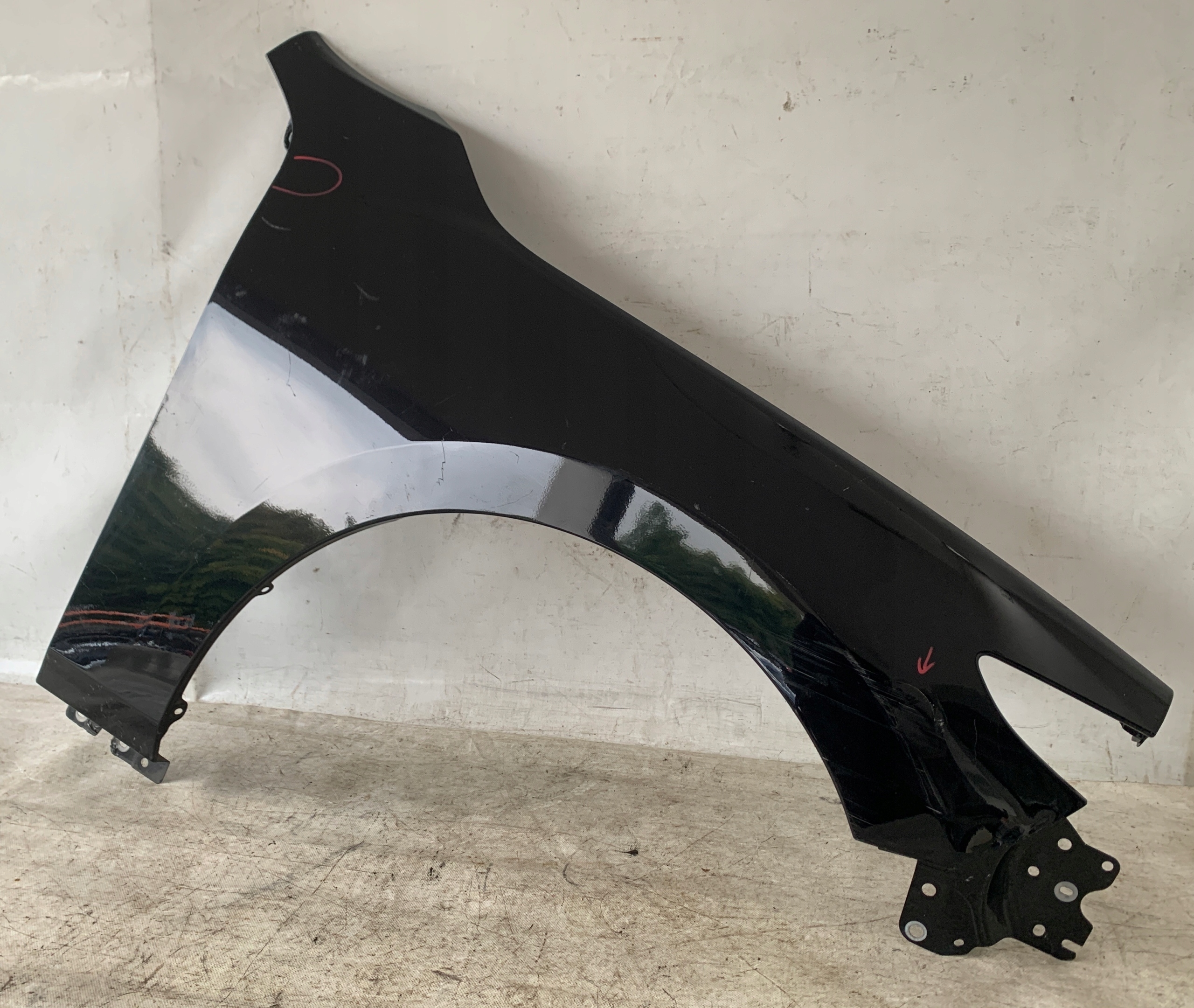 fender right front front MAZDA 3 BP 19