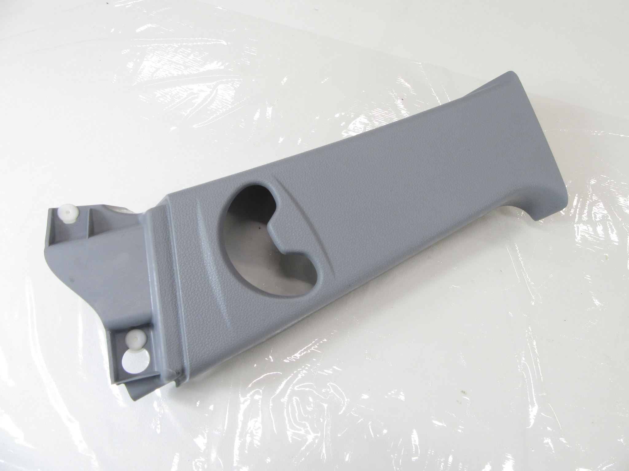cover slupka B left front BMW e81