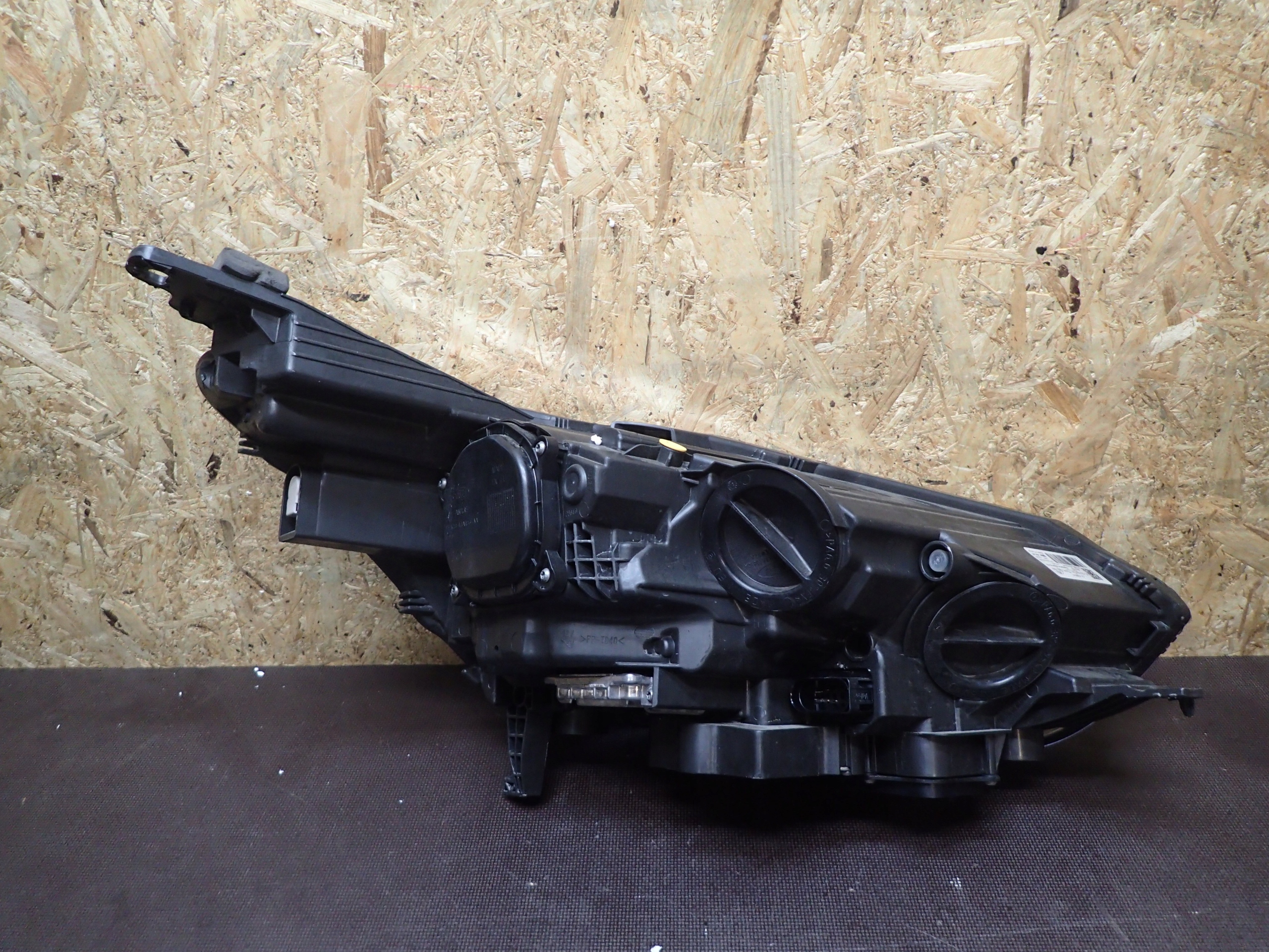 LIGHT FRONT LEFT FORD C MAX MK2 LIFT BI XENON SKRE