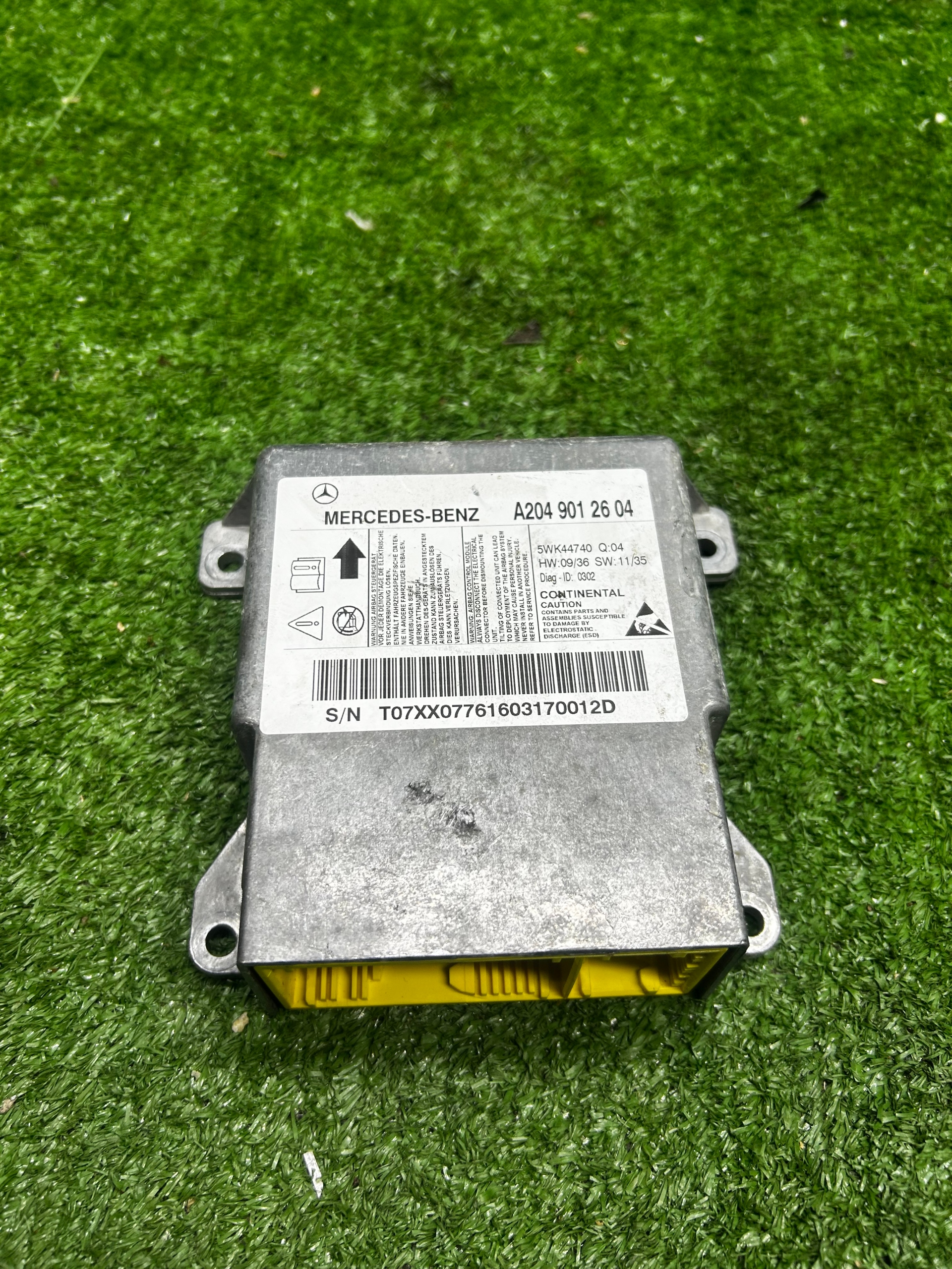 SENSOR MODUŁ AIRBAG MERCEDES C W204 A2049012604