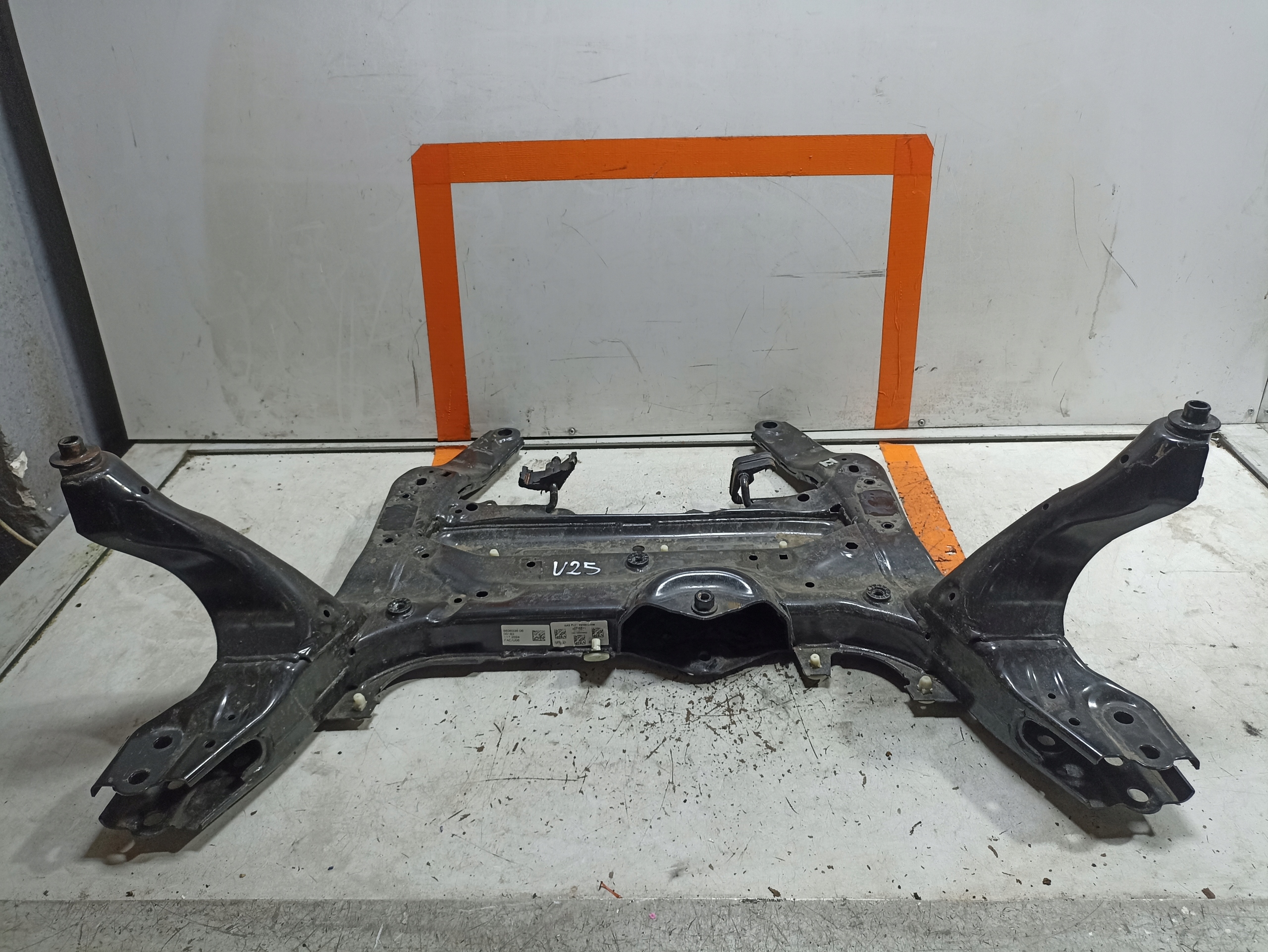 MINI COUNTRYMAN U25 SANKI TRAWERS KOŁYSKA PRZÓD 8836336