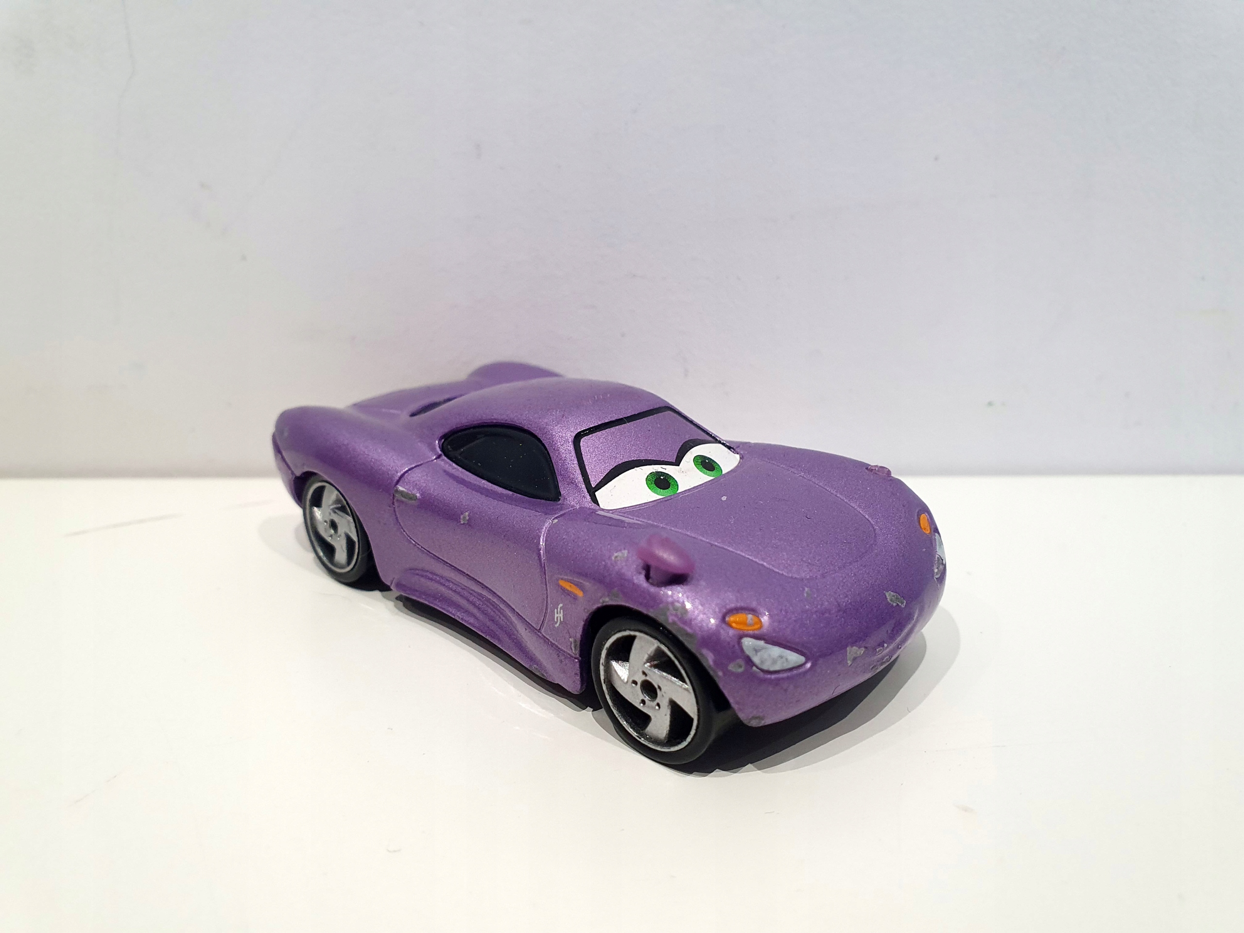 Mattel Disney Pixar Cars Auta Holley Shiftwell Liliana Lifting