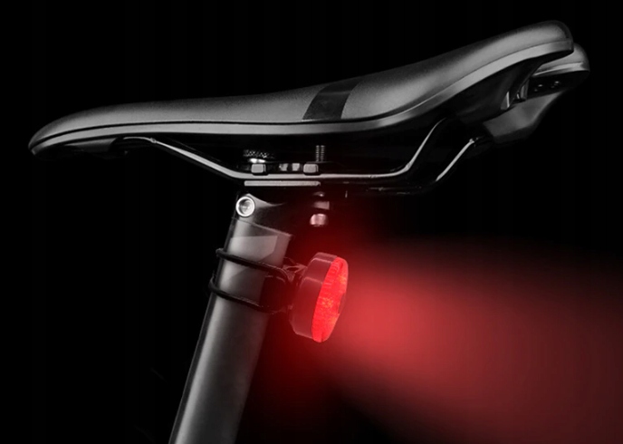 LAMPKA NA ROWER TYŁ ROWEROWA TYLNA LED DO ROWERU Zasilanie bateria