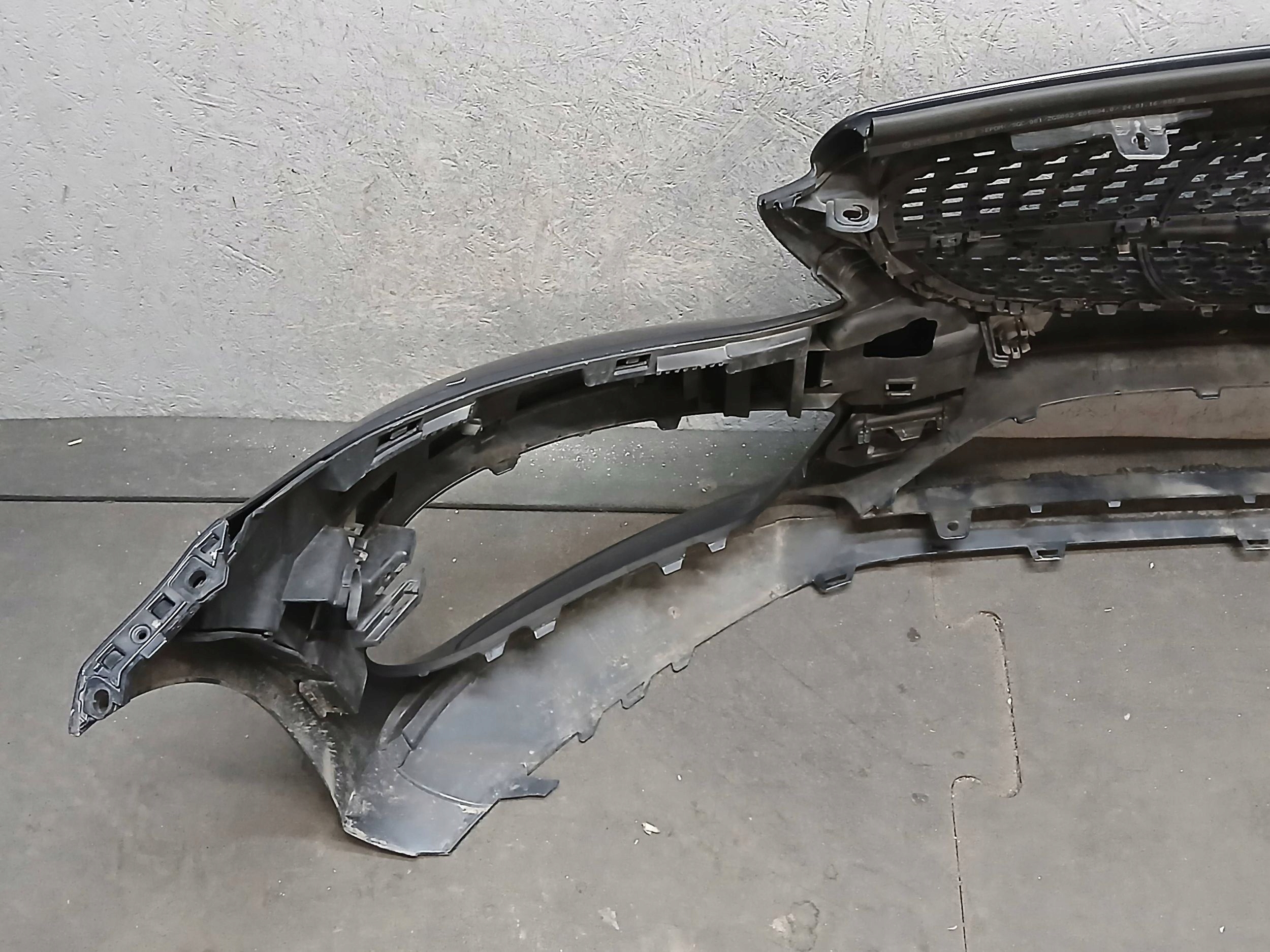 bumper front MERCEDES C KLASA W205 A205 AMG