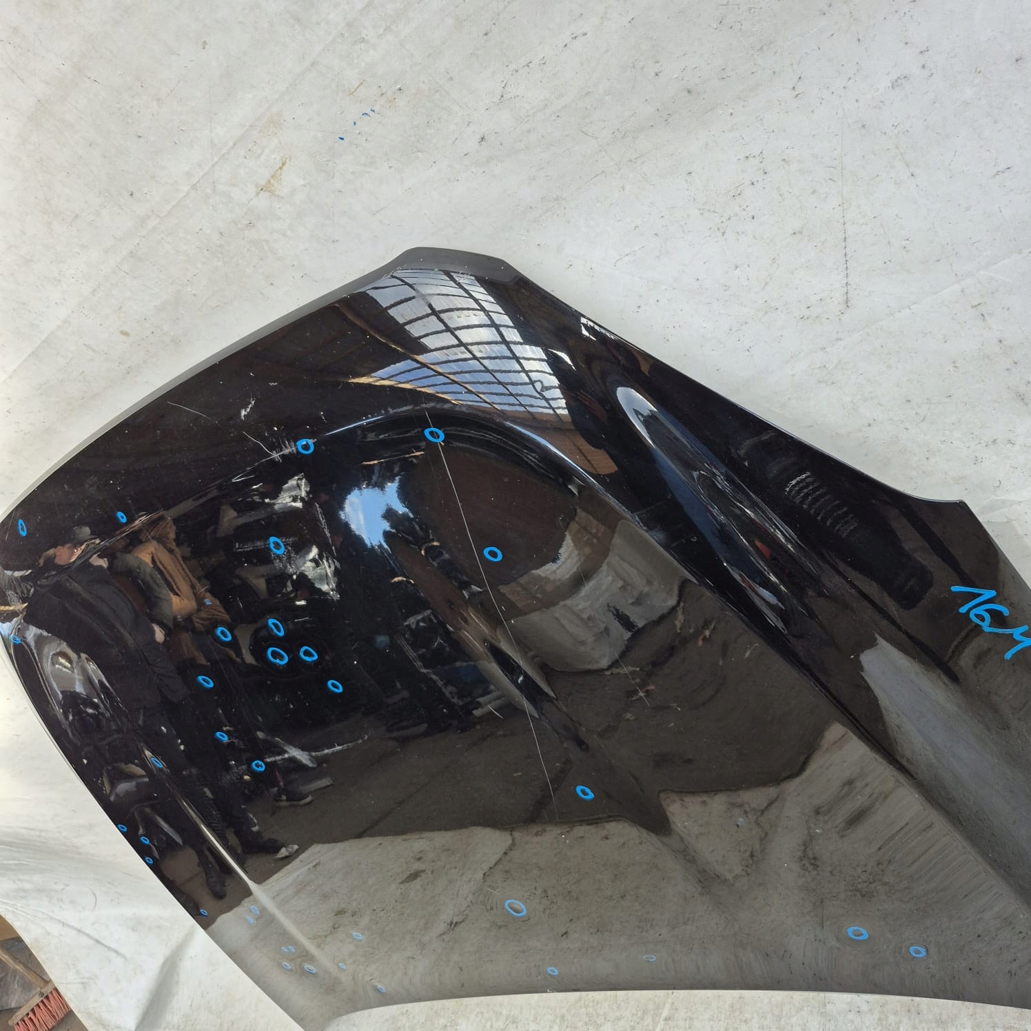 VOLVO XC60 e 1 LIFT 13-17 Cofano