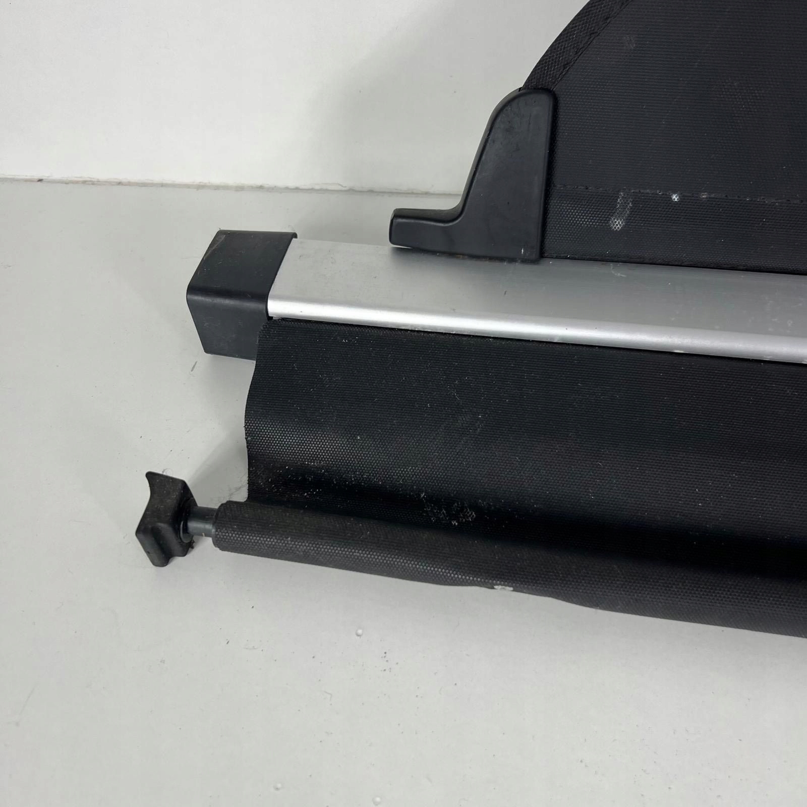 ролета задняя багажника subaru Legacy V Outback IV oe оригинал