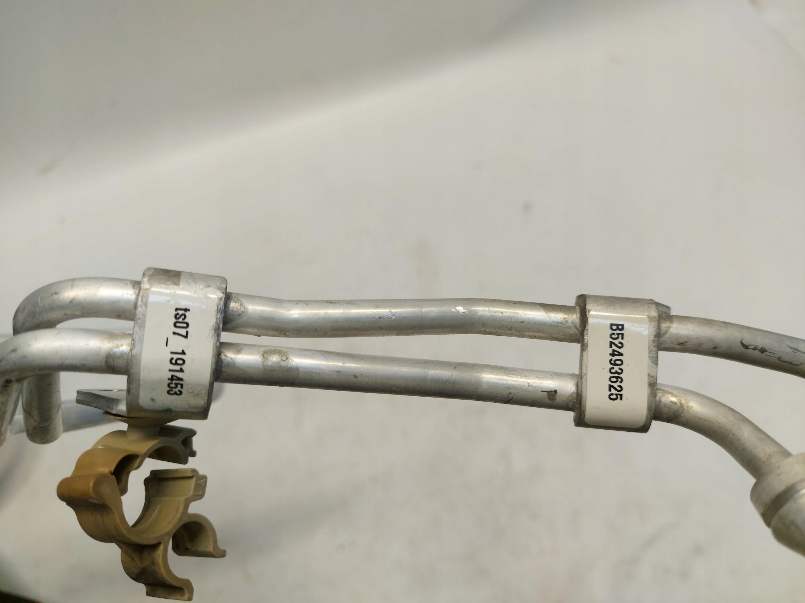 BMW G20 LIFT m340xd crijevo prijenos cijev vode 8475191