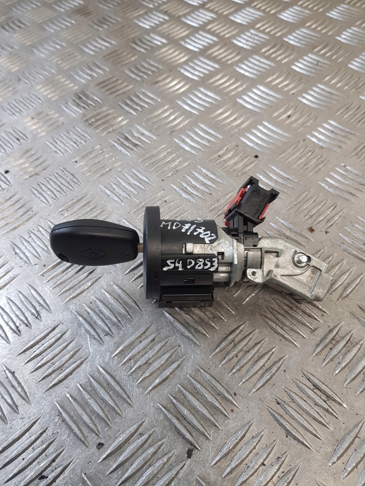 ignition key 8200214173C RENAULT MODUS 1.2 04R