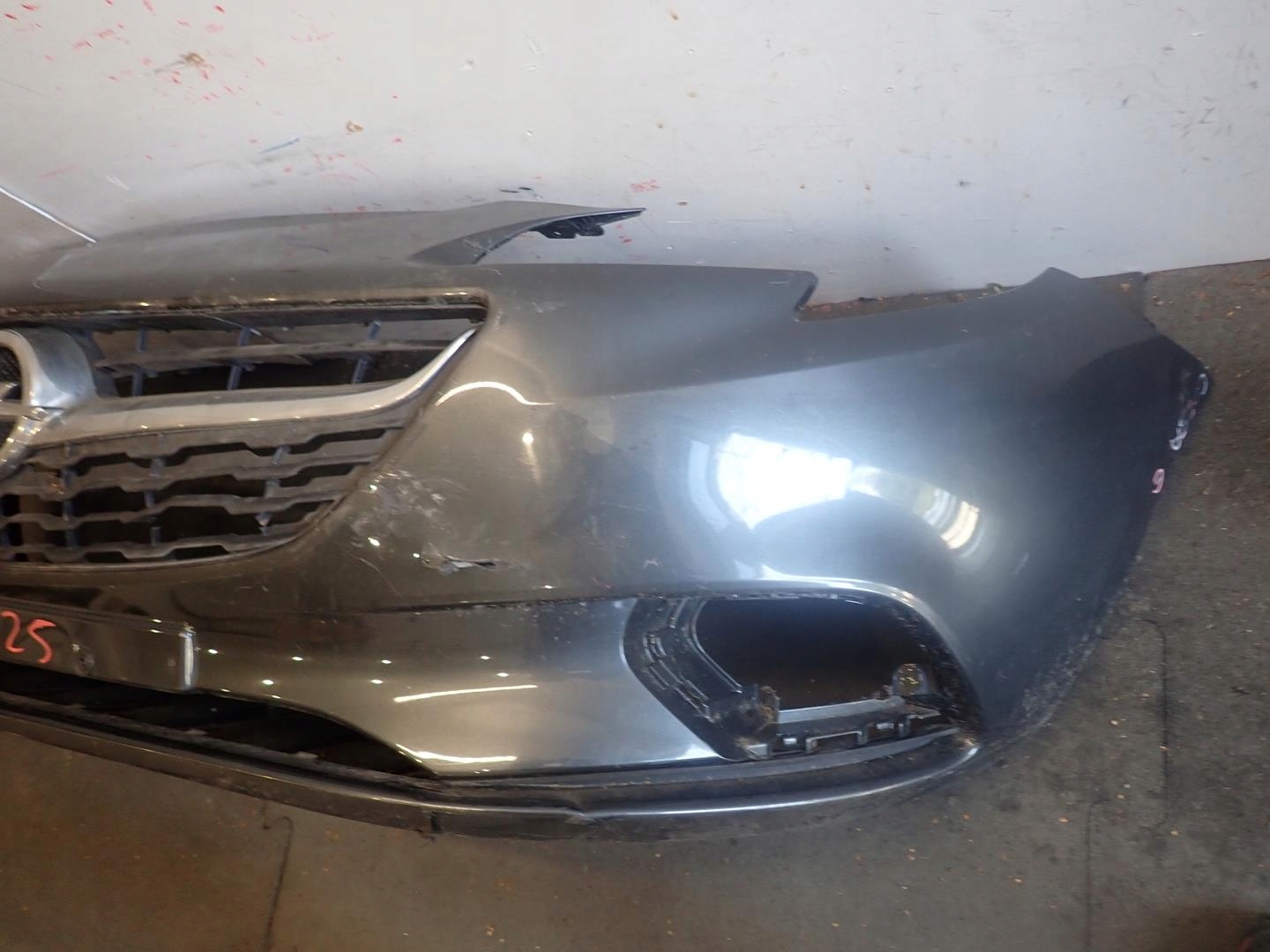 nárazník předek přední OPEL CORSA E 2014- 39003567