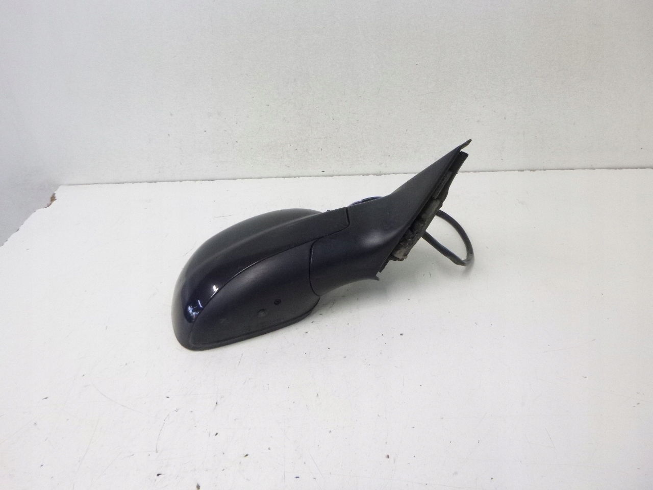 mirror right VW Passat B5 LD5Q 5 pin 04r.