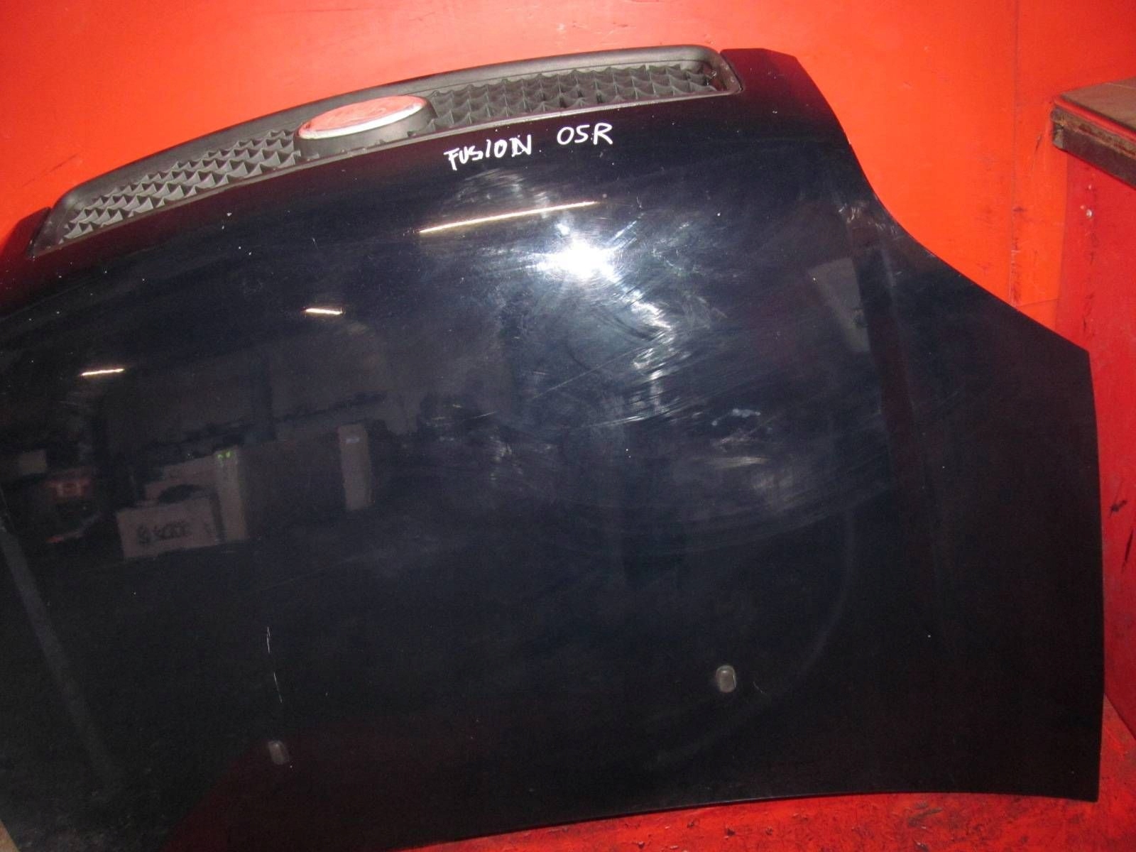 FORD FUSION JU2 02- Capot GRANATOWA 84