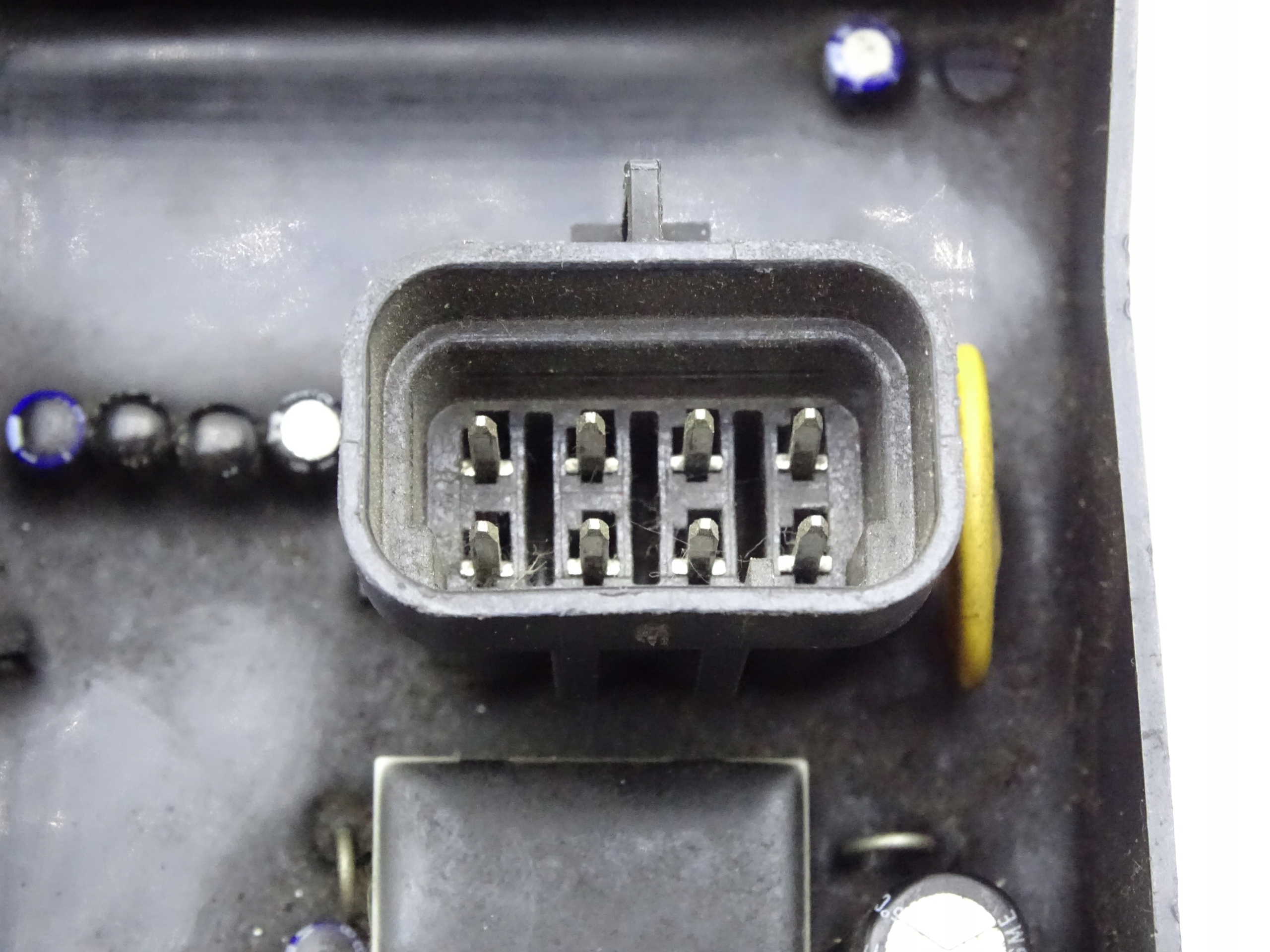 MAN L2000 M2000 MODUŁ BATTERY GUARD Typ samochodu Samochody dostawcze Samochody ciężarowe