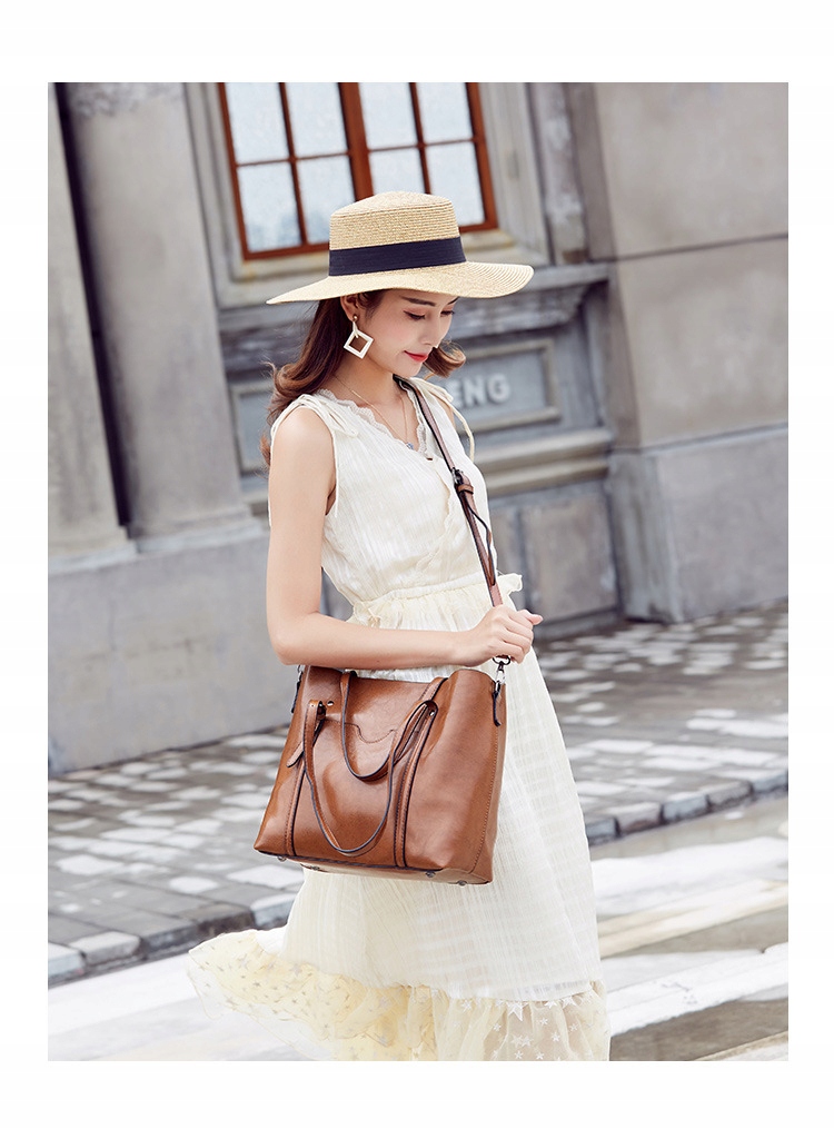 POJEMNA SKÓRZANA TORBA DAMSKA MIEJSKA TOREBKA Nazwa koloru producenta brązowy