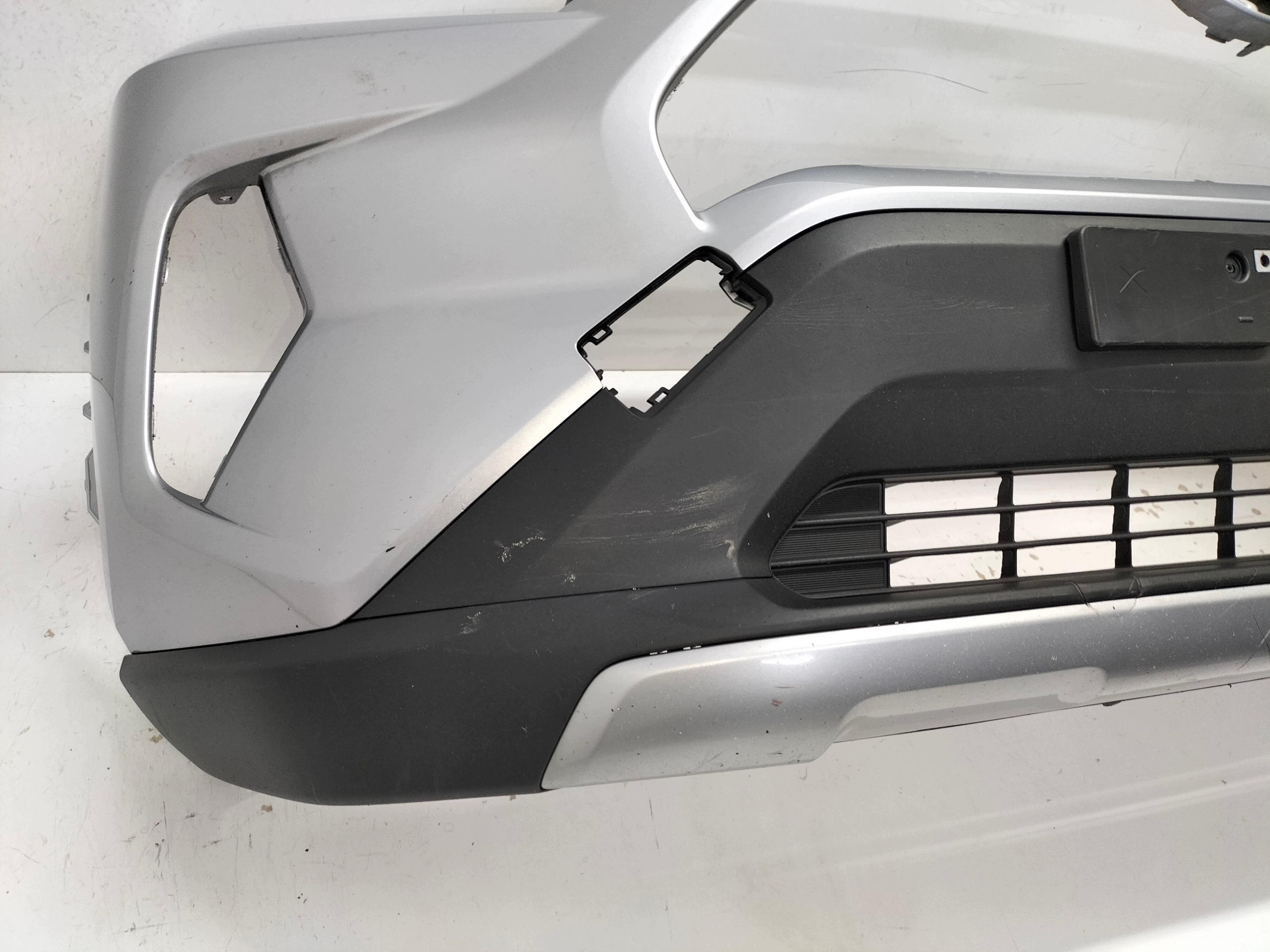 front bumper front TOYOTA RAV4 RAV-4 V 18