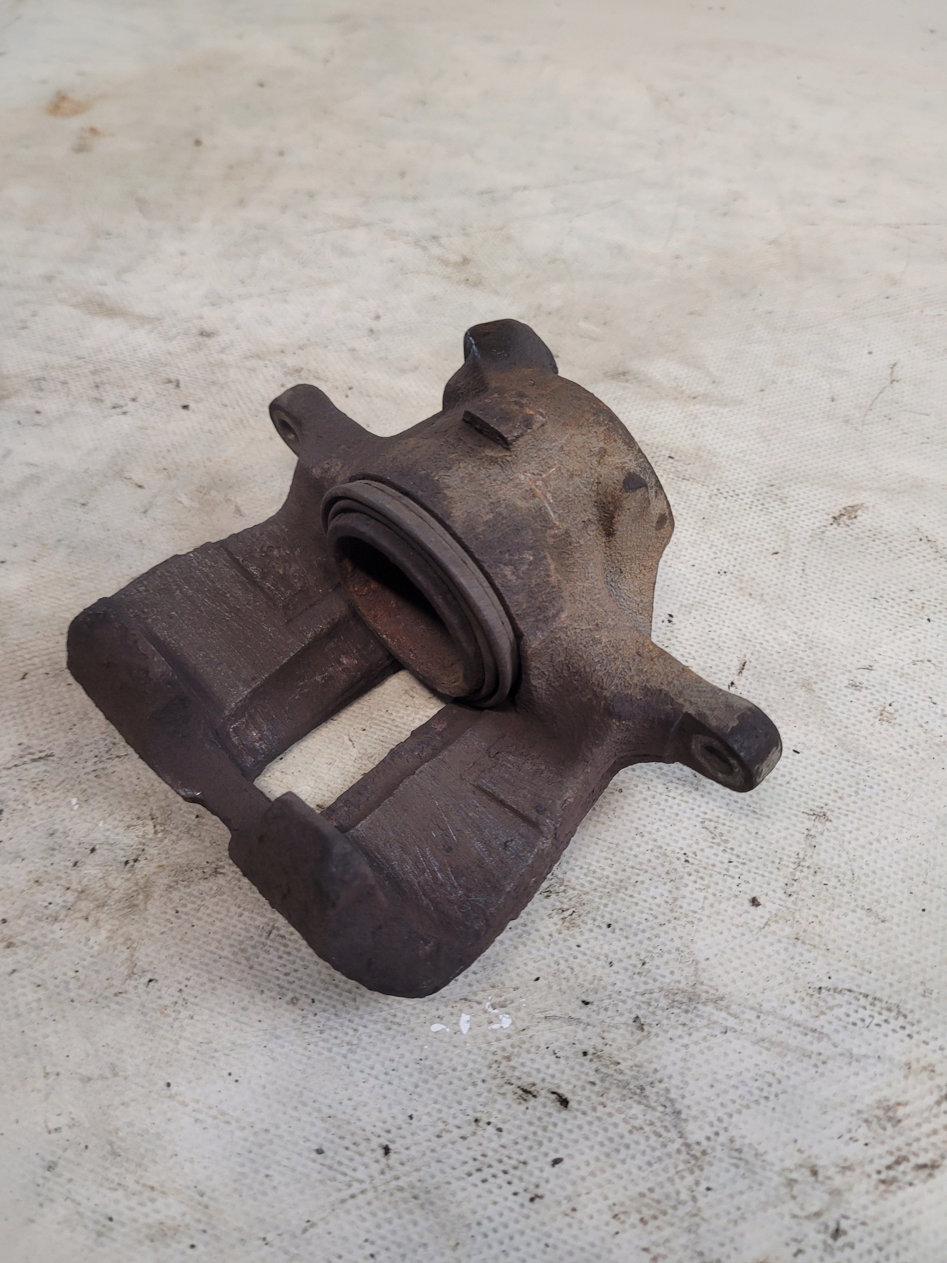 caliper brake left front SEAT IBIZA II 1.9TDI