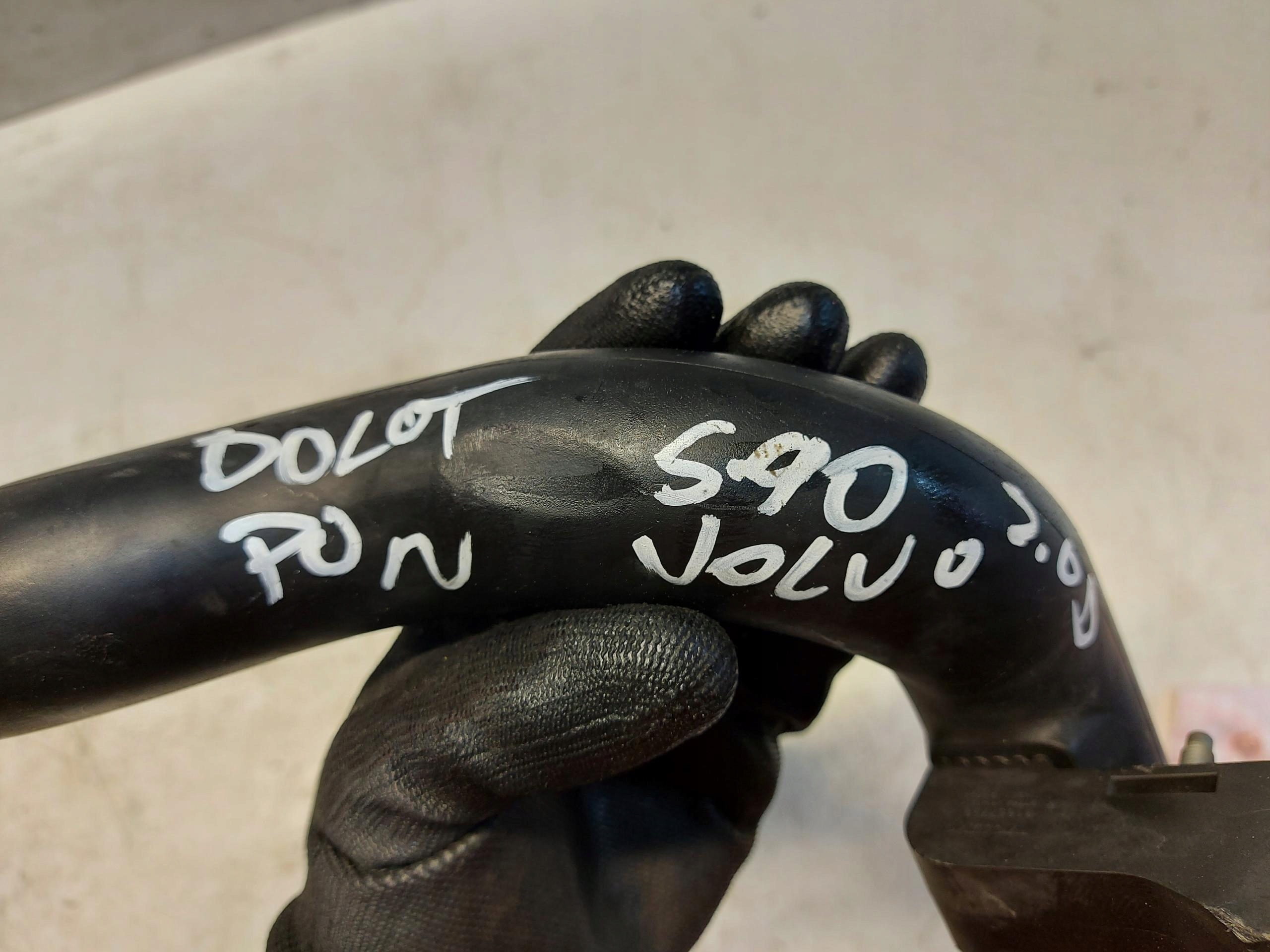 VOLVO S90 D5 Sedan rohr luft DOLOT 31657797