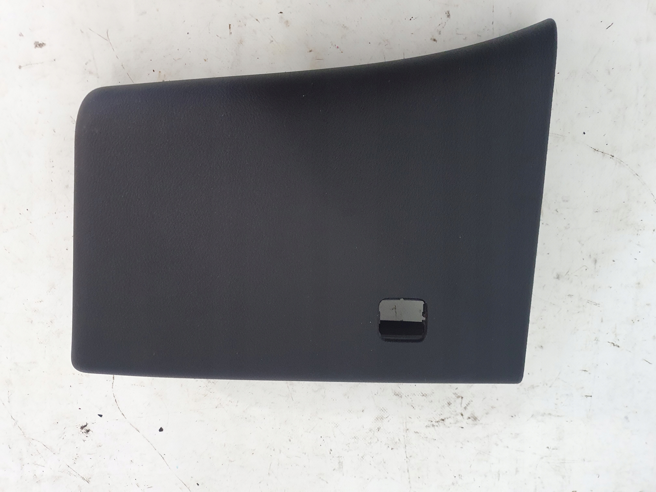 CHRYSLER PACIFICA II 16- OSŁONA SŁUPKA LEWA 5RH63DX9AH Jakość części (zgodnie z GVO) O - oryginał z logo producenta pojazdu (OE)