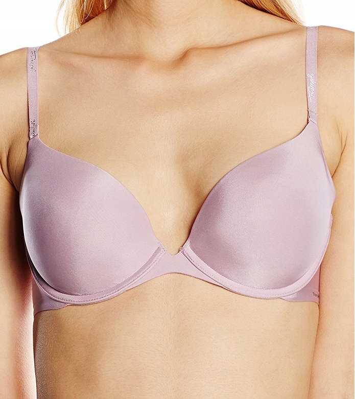 triumph body make up whu