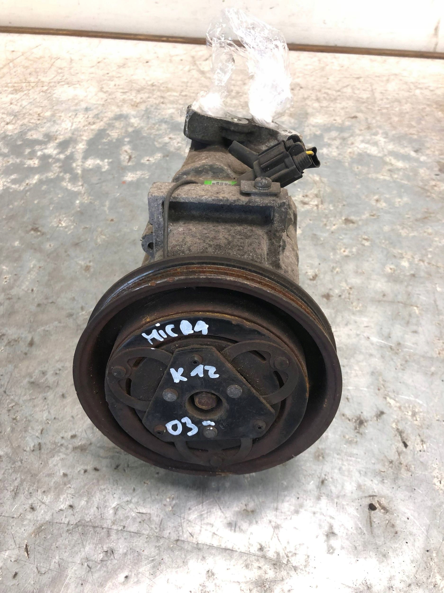 compressor compressor; of the air conditioning NISSAN MICRA K12 92600-AX80A