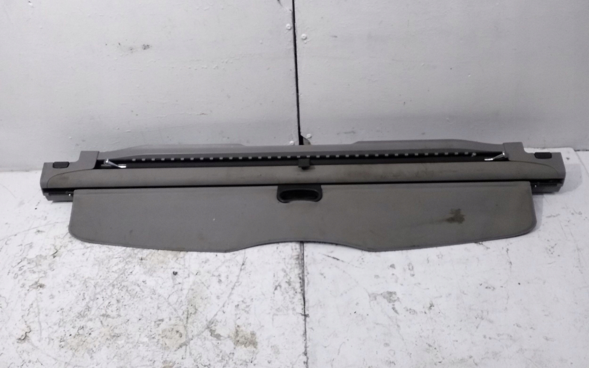 BMW 5 E60 E61 2006 ролета багажника