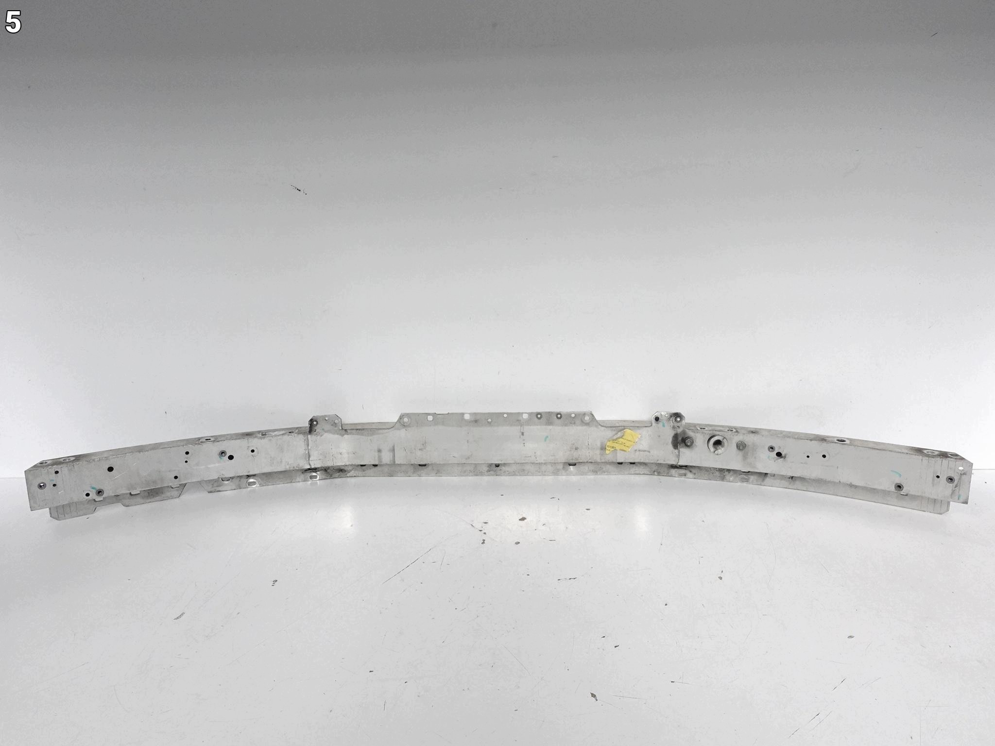 MERCEDES E-KLASA W213 S213 GLC X253 C253 sider console W bumper front