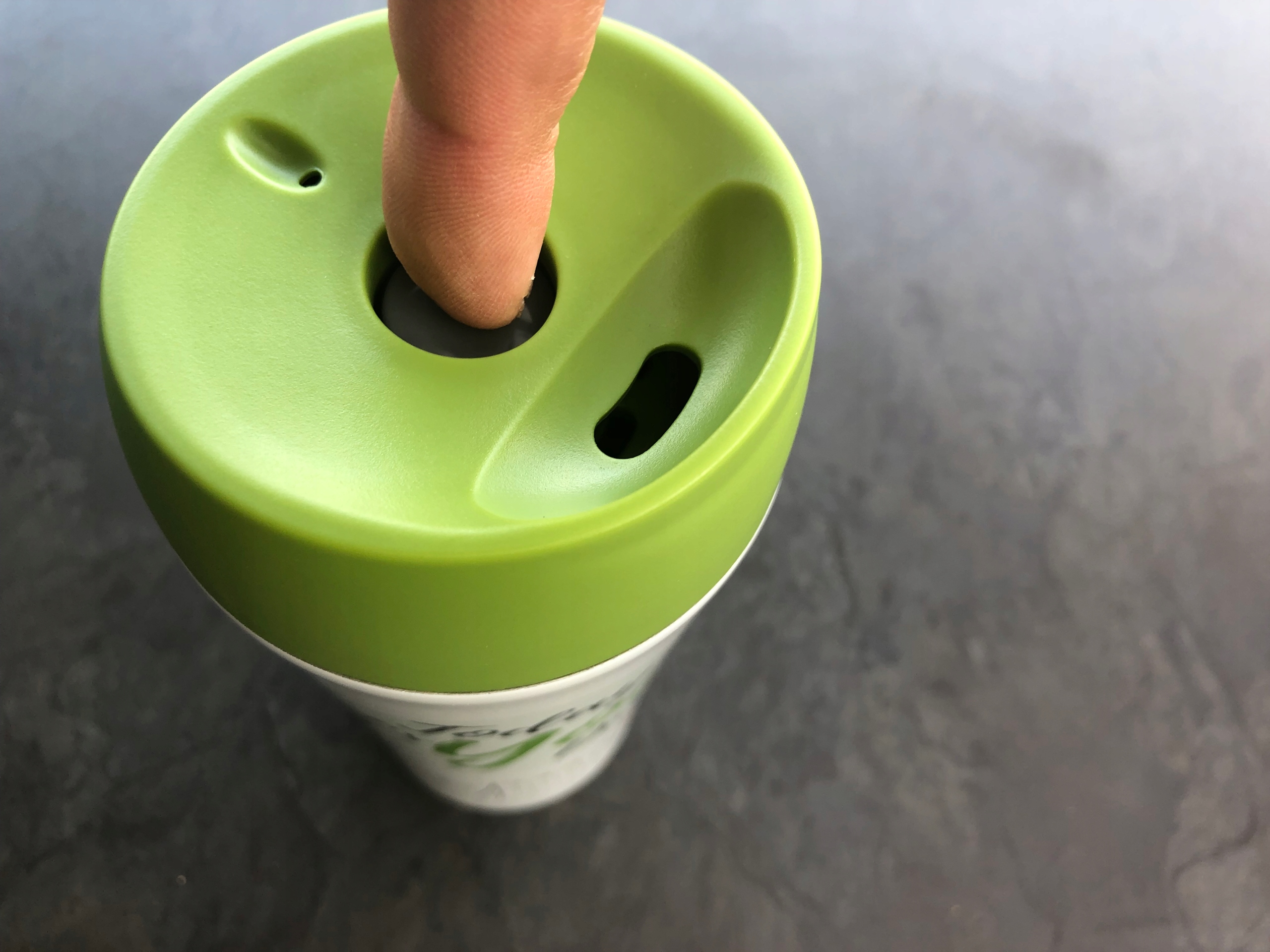 KUBEK TERMICZNY AMBITION BIDON TERMOS 400ml klik Kolor wielokolorowy