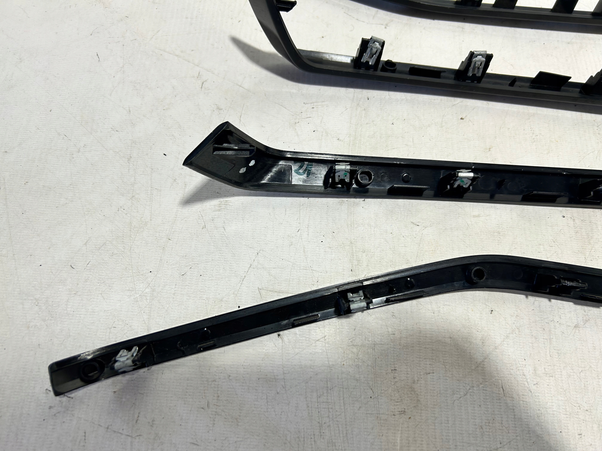 MERCEDES W212 DEKORY mouldings door KOMPLET