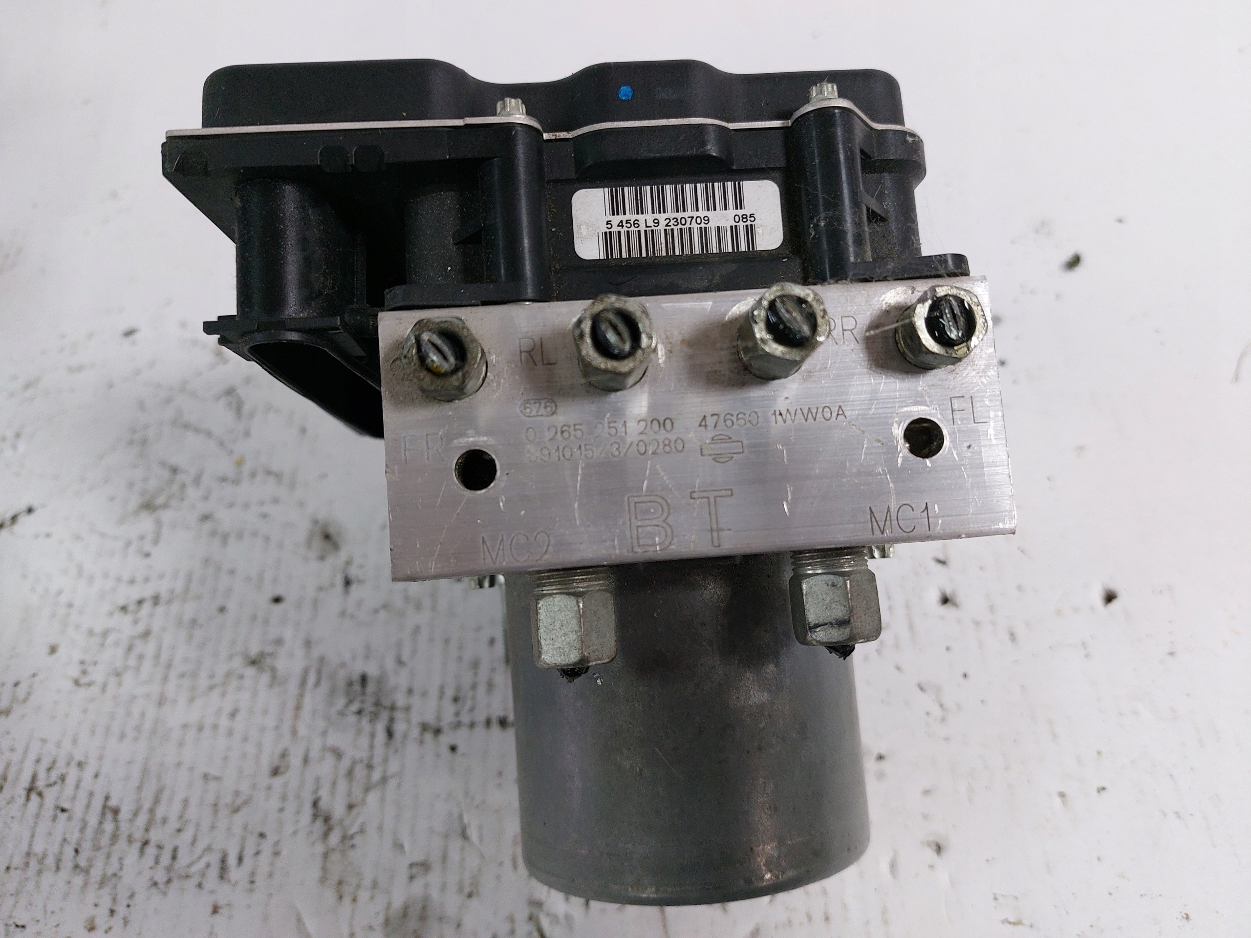 POMPA ABS INFINITI FX 476601WW0A 0265251200
