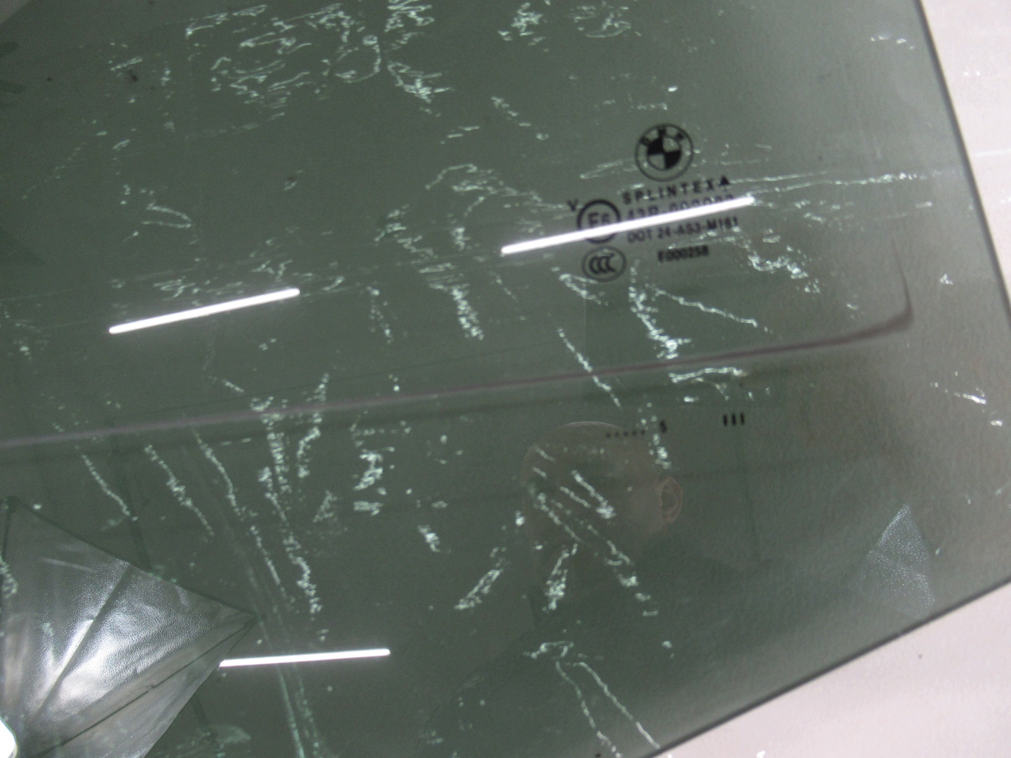 okno pravá pravý záď spolujezdce BMW e61 KOMBI AS3