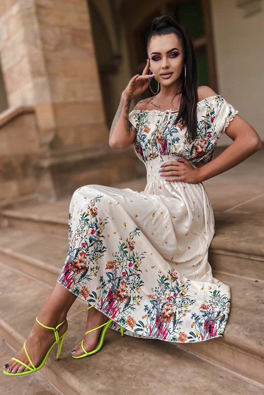 

Sukienka maxi w kwiaty Vera