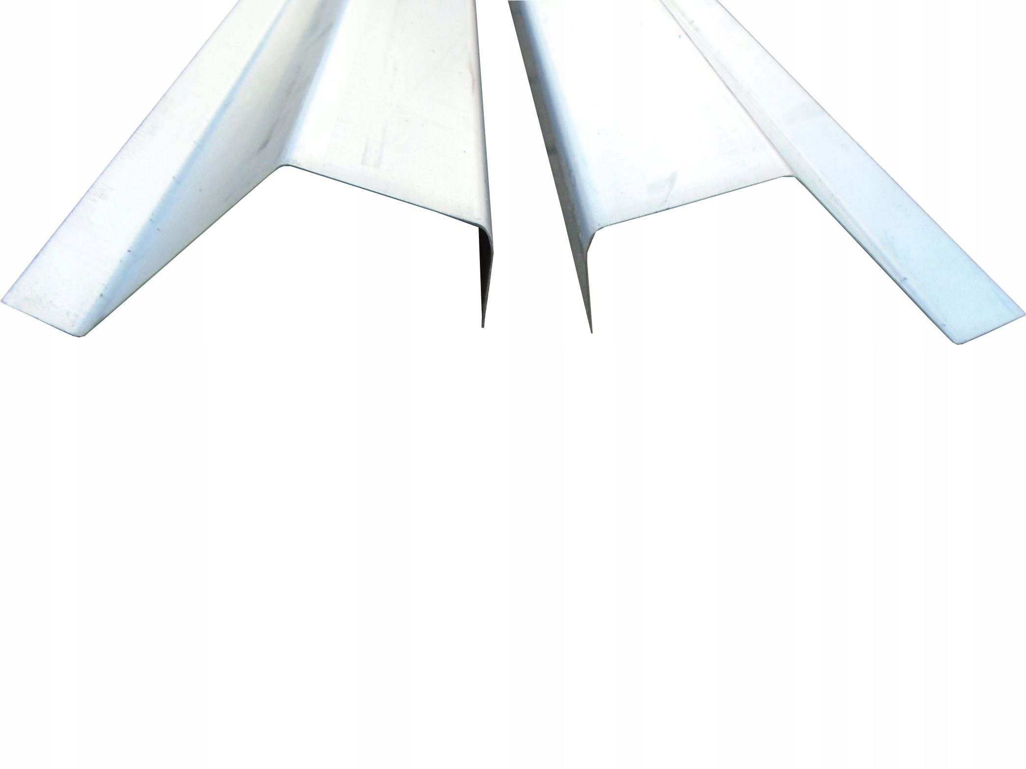 TRANSIT CONNECT 02-PRÓG REPERATURKA PROGU LE+PR Numer katalogowy części 325641-5