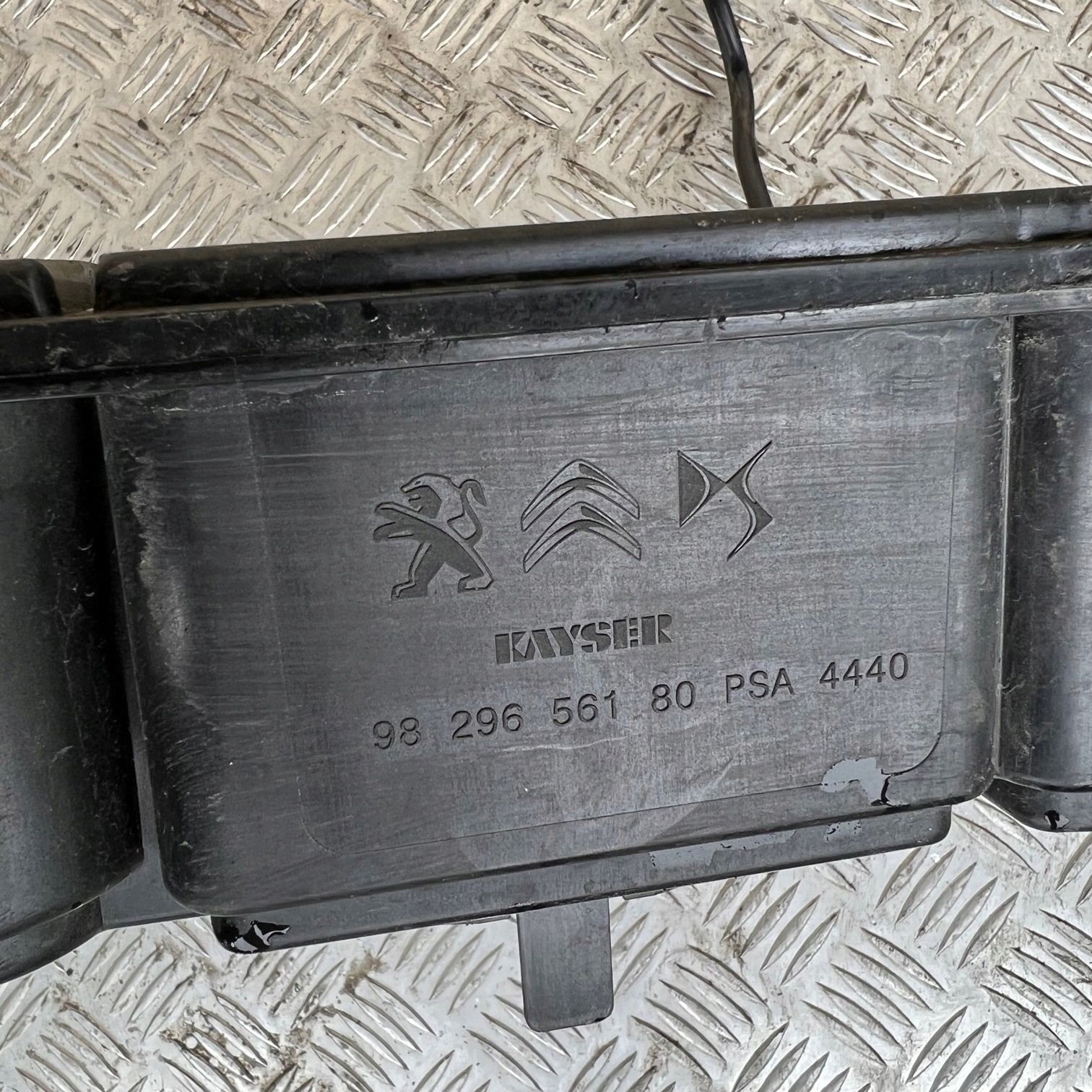 carbon filter PEUGEOT 2008 II 1.2 THP
