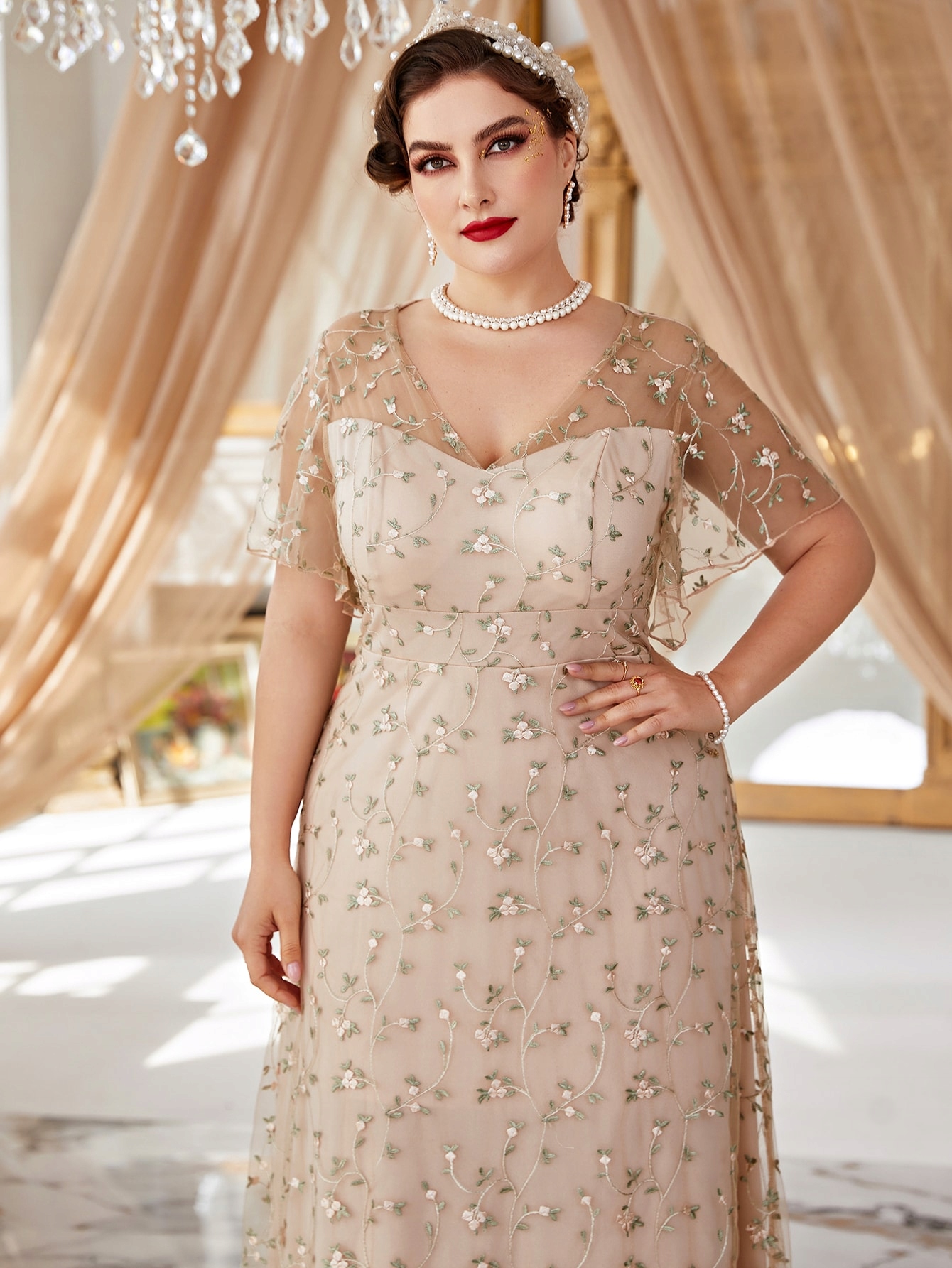 Šaty Tylová S Vyšívanými Květy Rozevřená Maxi Béžová Shein XL 42