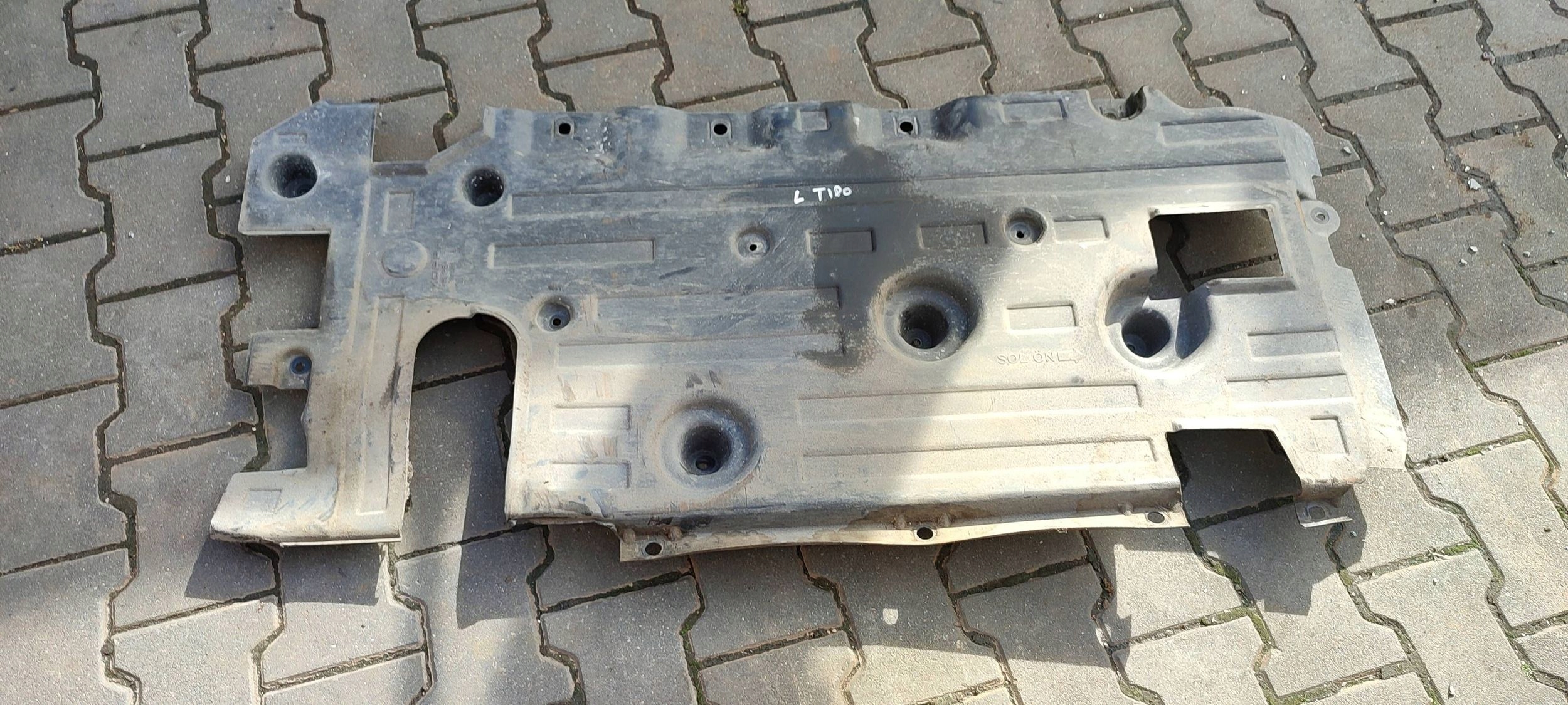 Fiat Tipo 2018 cover chassis front