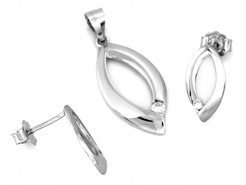 Stříbrný elegantní set 925 náušnice a přívěsku s zirkonem jako dárek