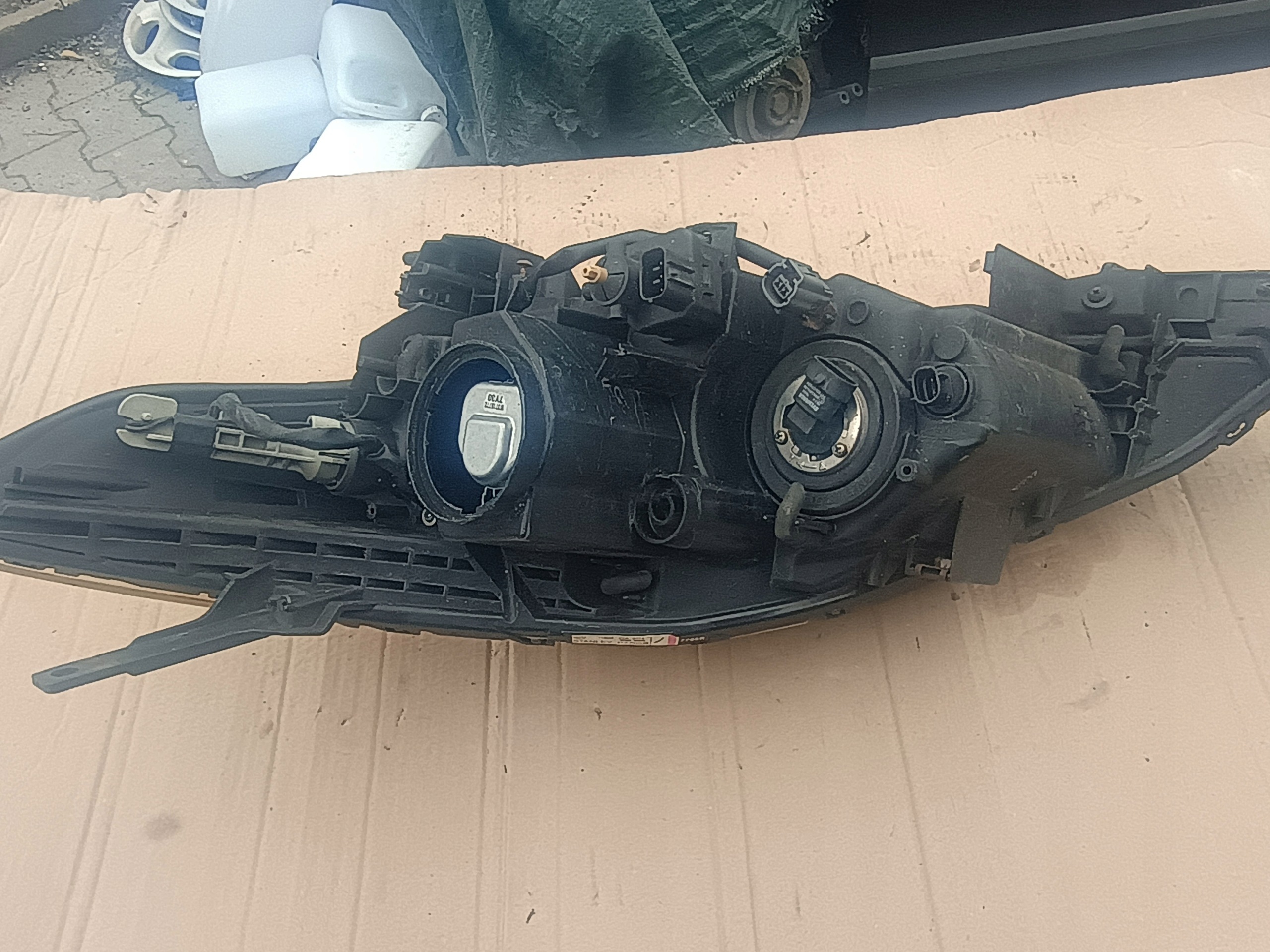 licht vorne rechts XENON MAZDA 5 LIFT EU.