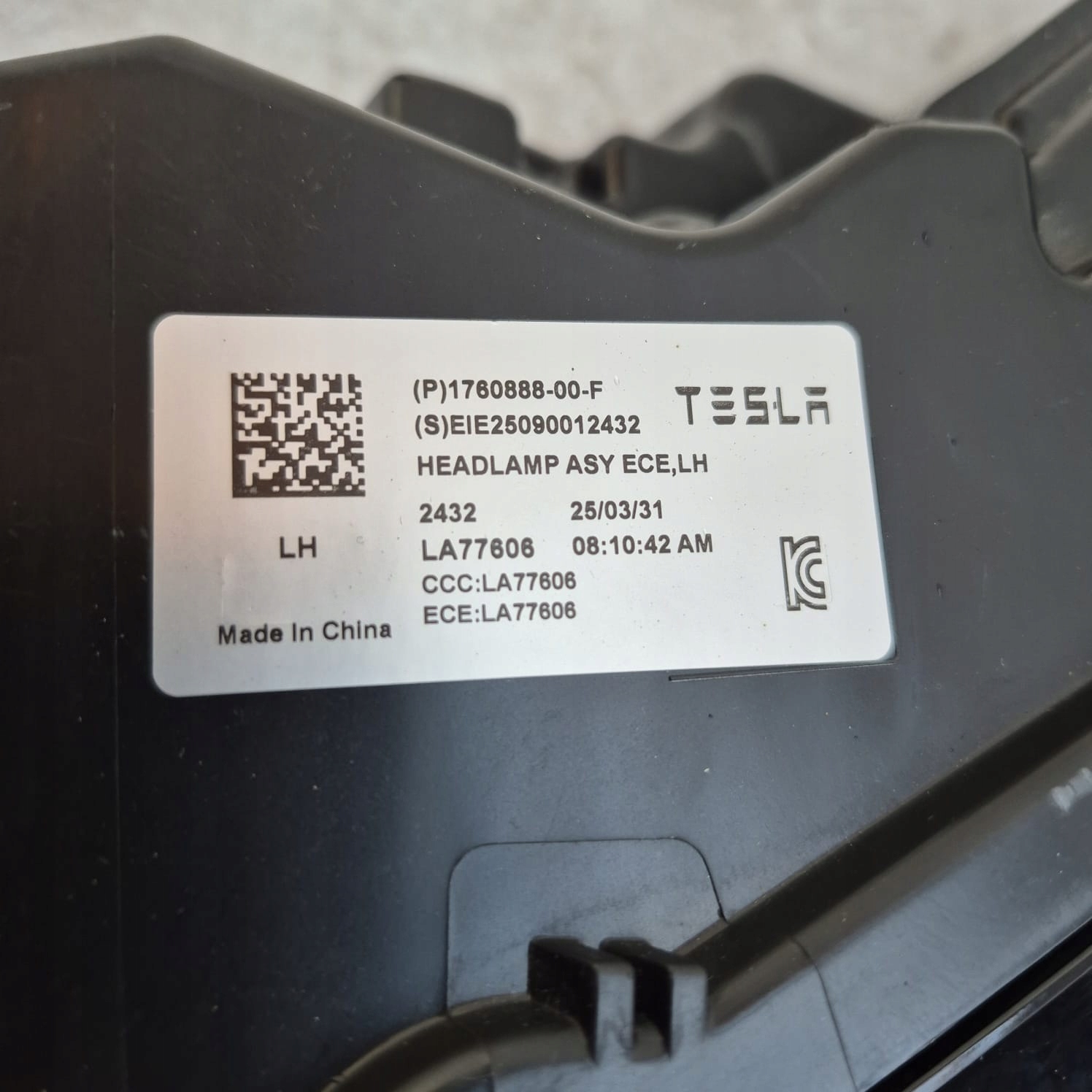 TESLA 3 HIGHLAND 23- light left front front FULL LED 1760888-00-F