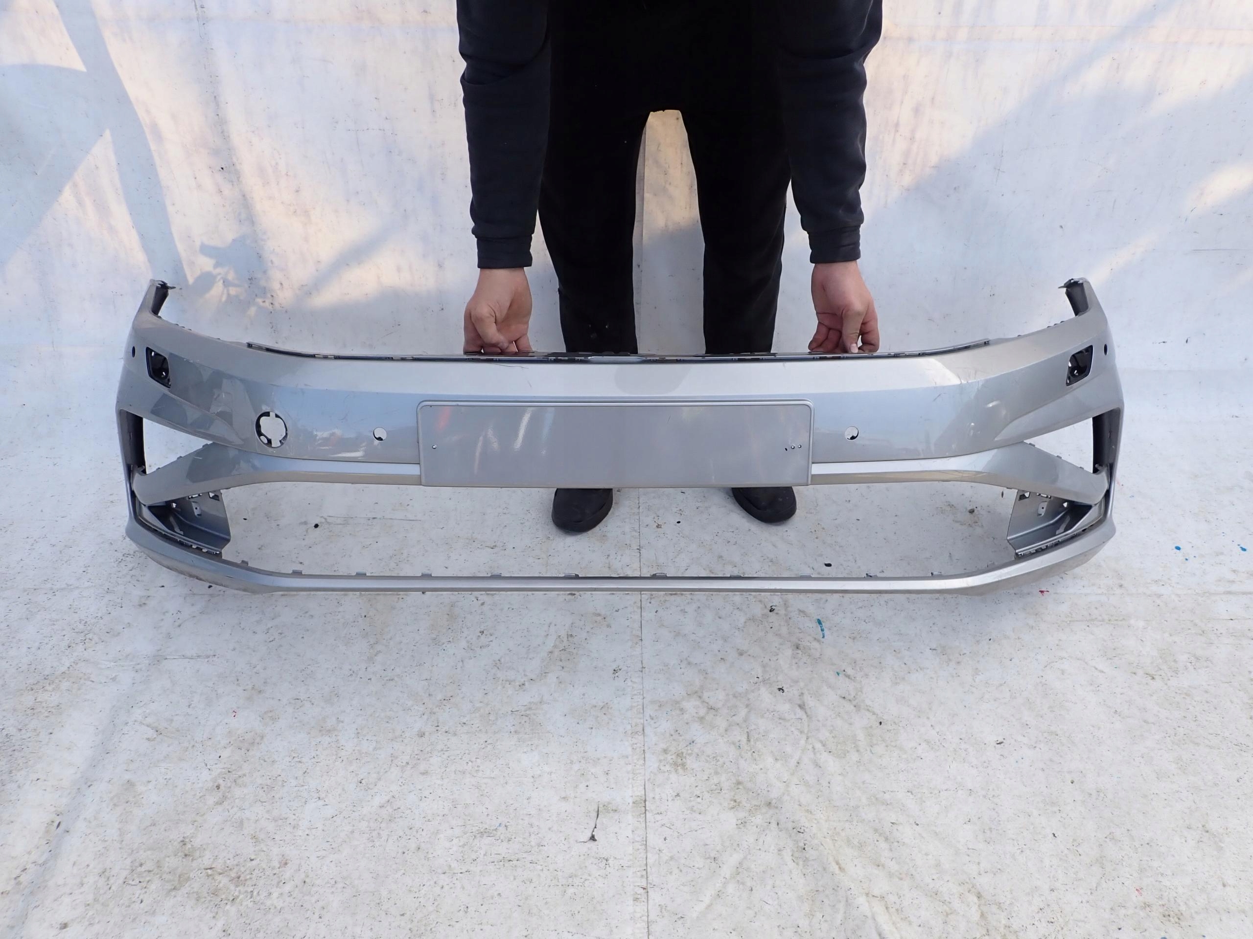 VW GOLF SPORTSVAN LIFT 18-20 bumper front PDC SPR