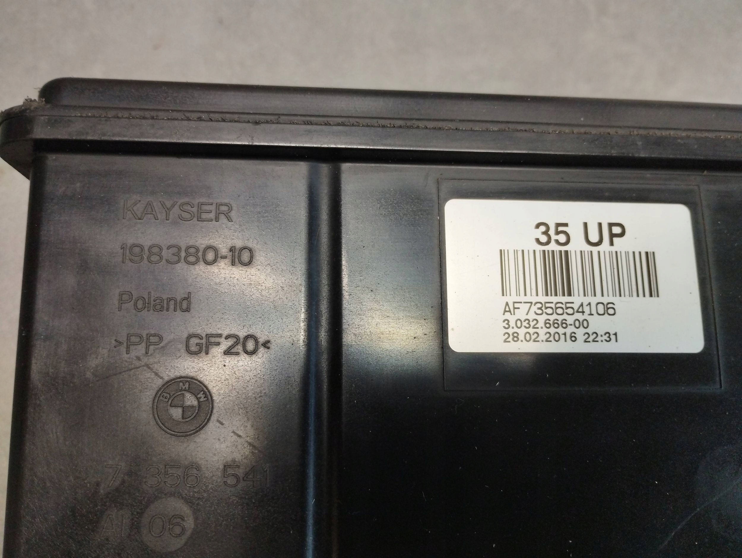BMW 7 G11 carbon filter 7356541