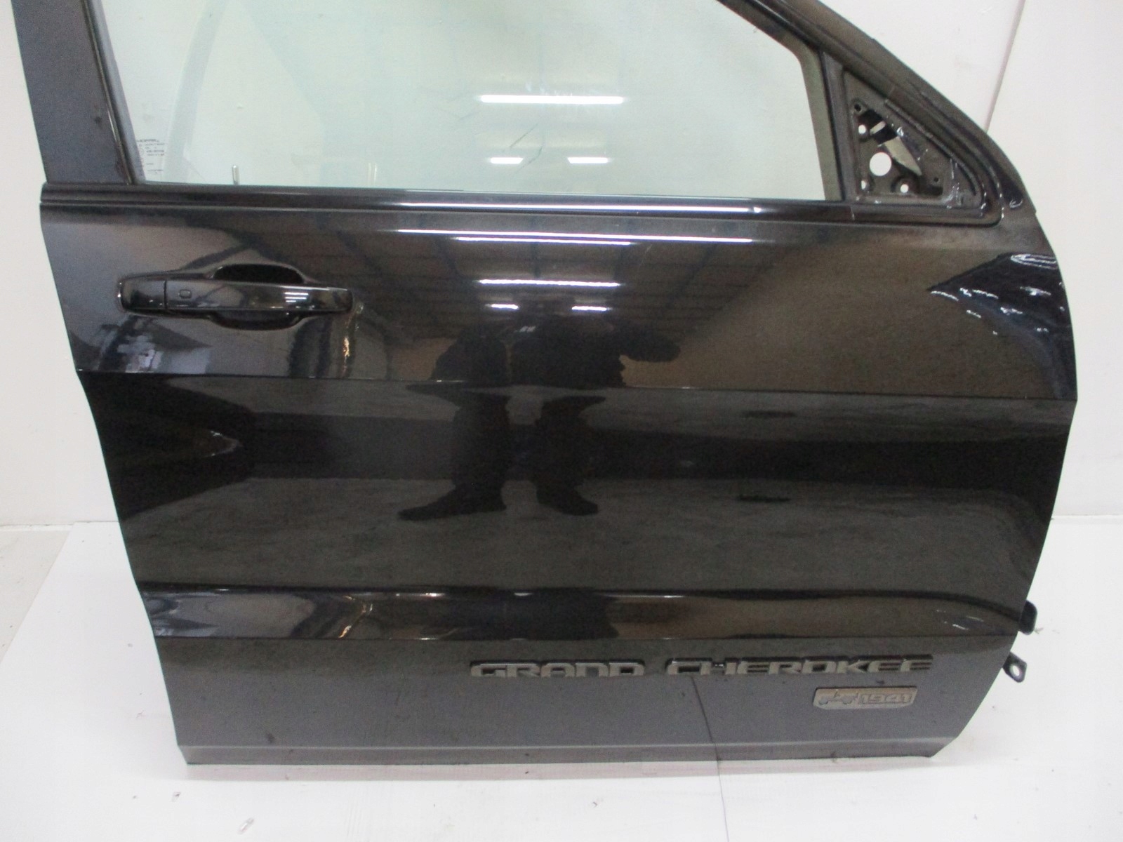 door right front JEEP GRAND CHEROKEE 15r